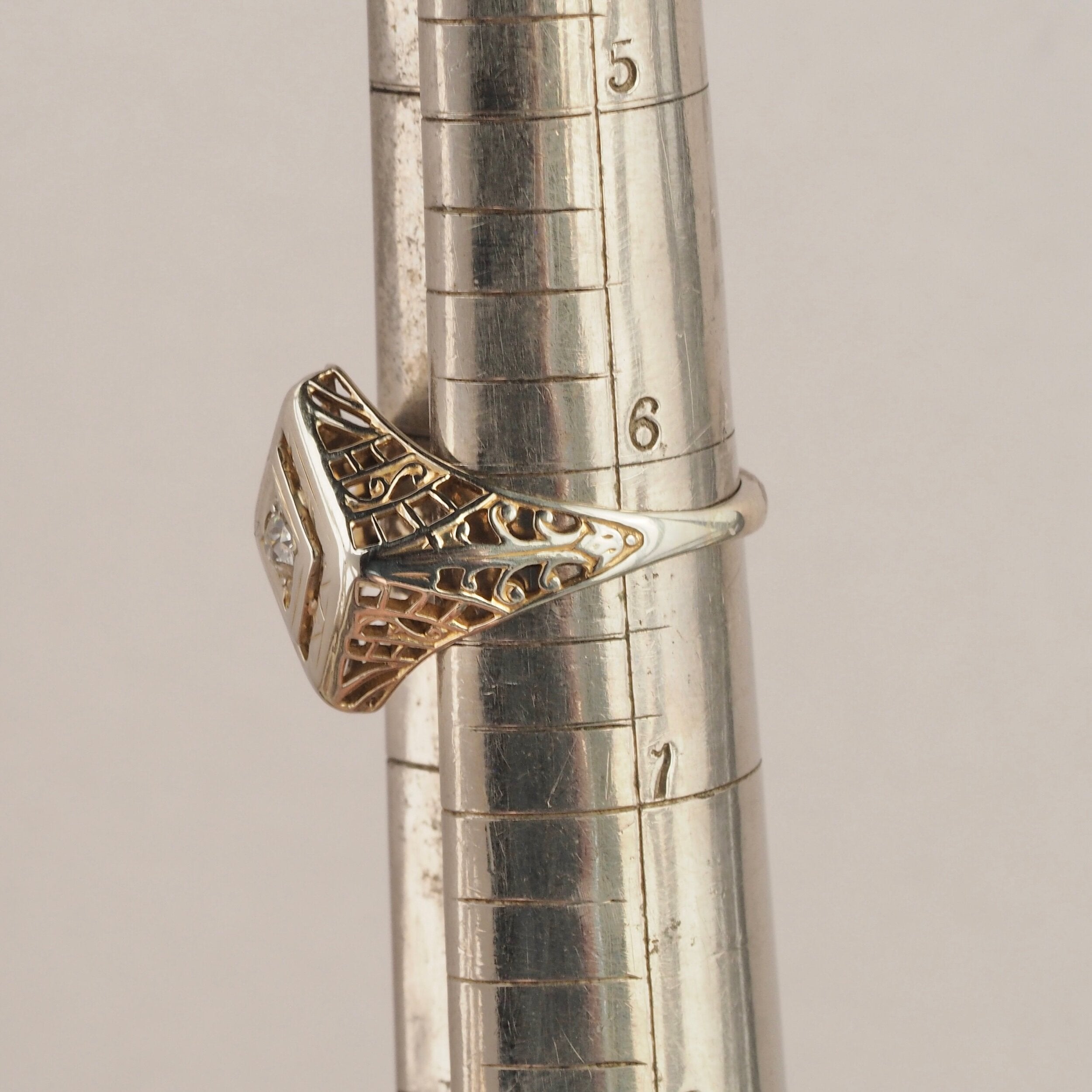 Art Deco 14k White Gold Diamond Kite Filigree Ring