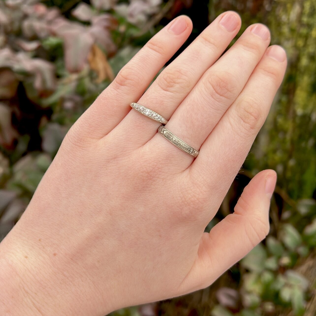 Art Deco 18k White Gold Chevron Motif Band
