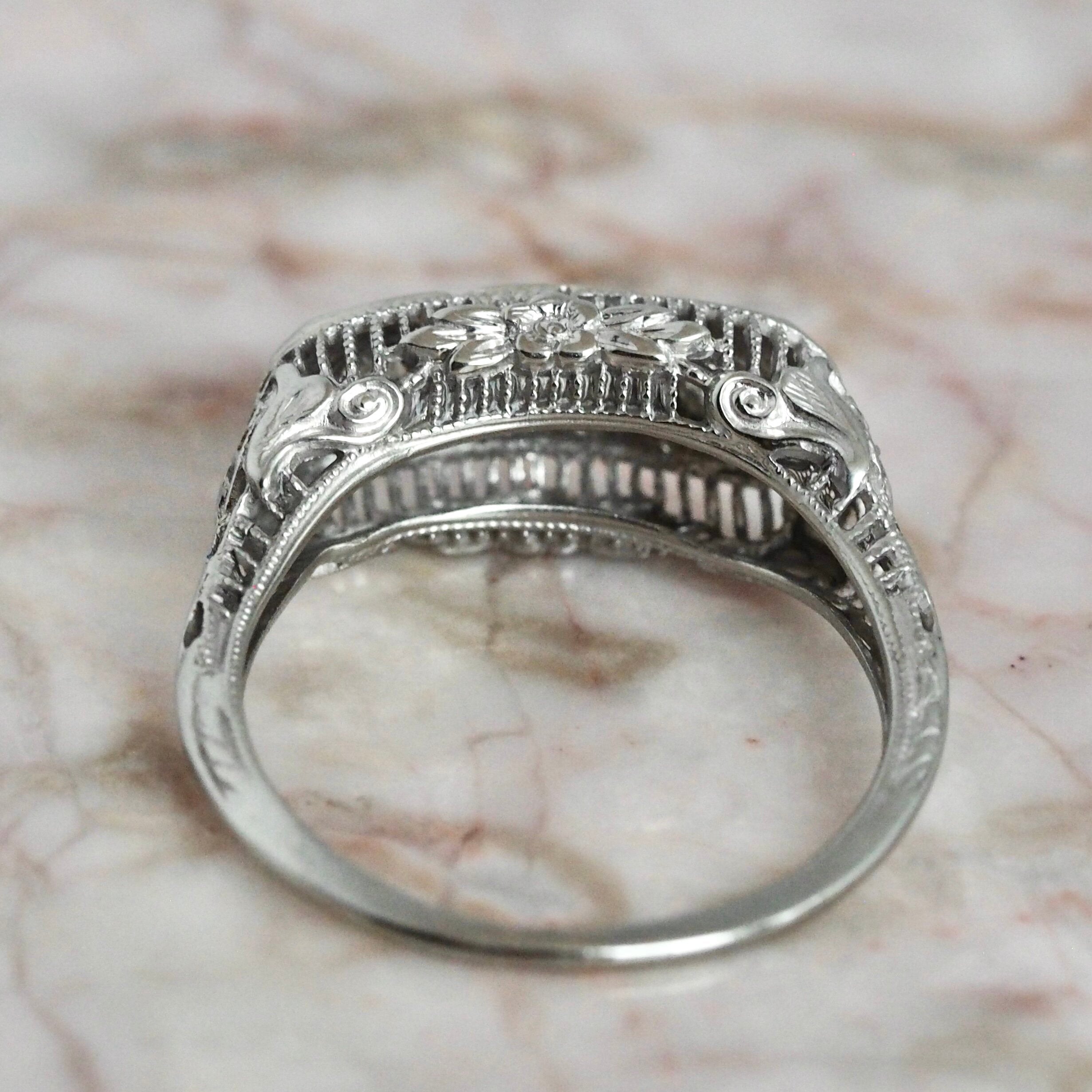 Art Deco 18k White Gold Old European Cut Diamond Trilogy Ring