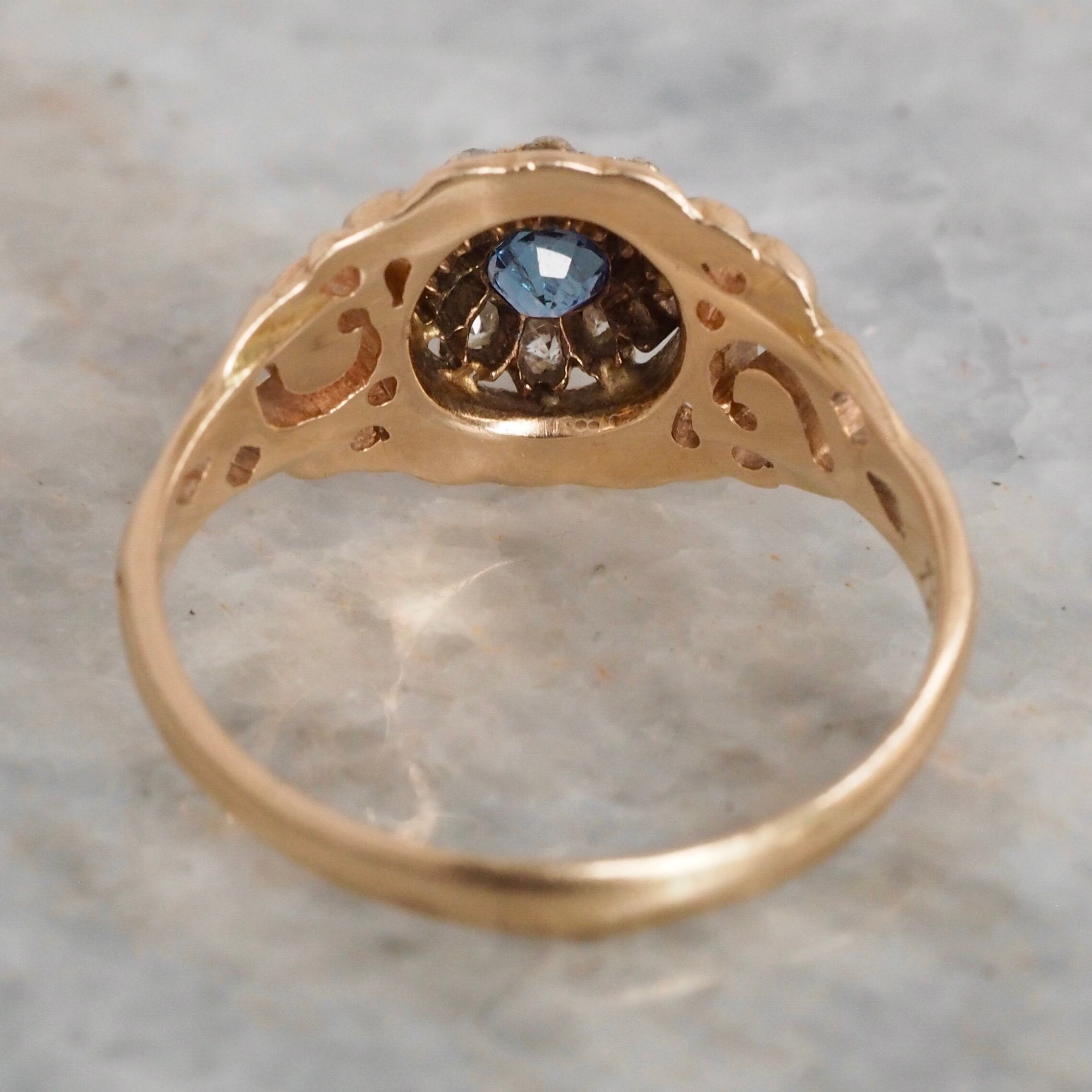 Art Nouveau 14k Gold Natural Sapphire and Diamond Halo Ring