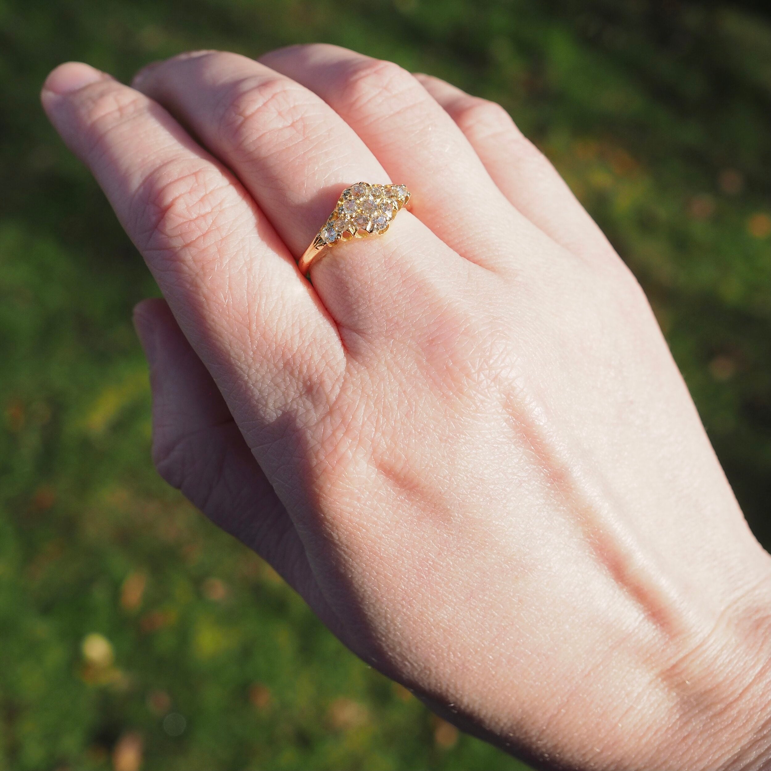 Art Nouveau 18k Gold Old Mine Cut Diamond Cluster Ring
