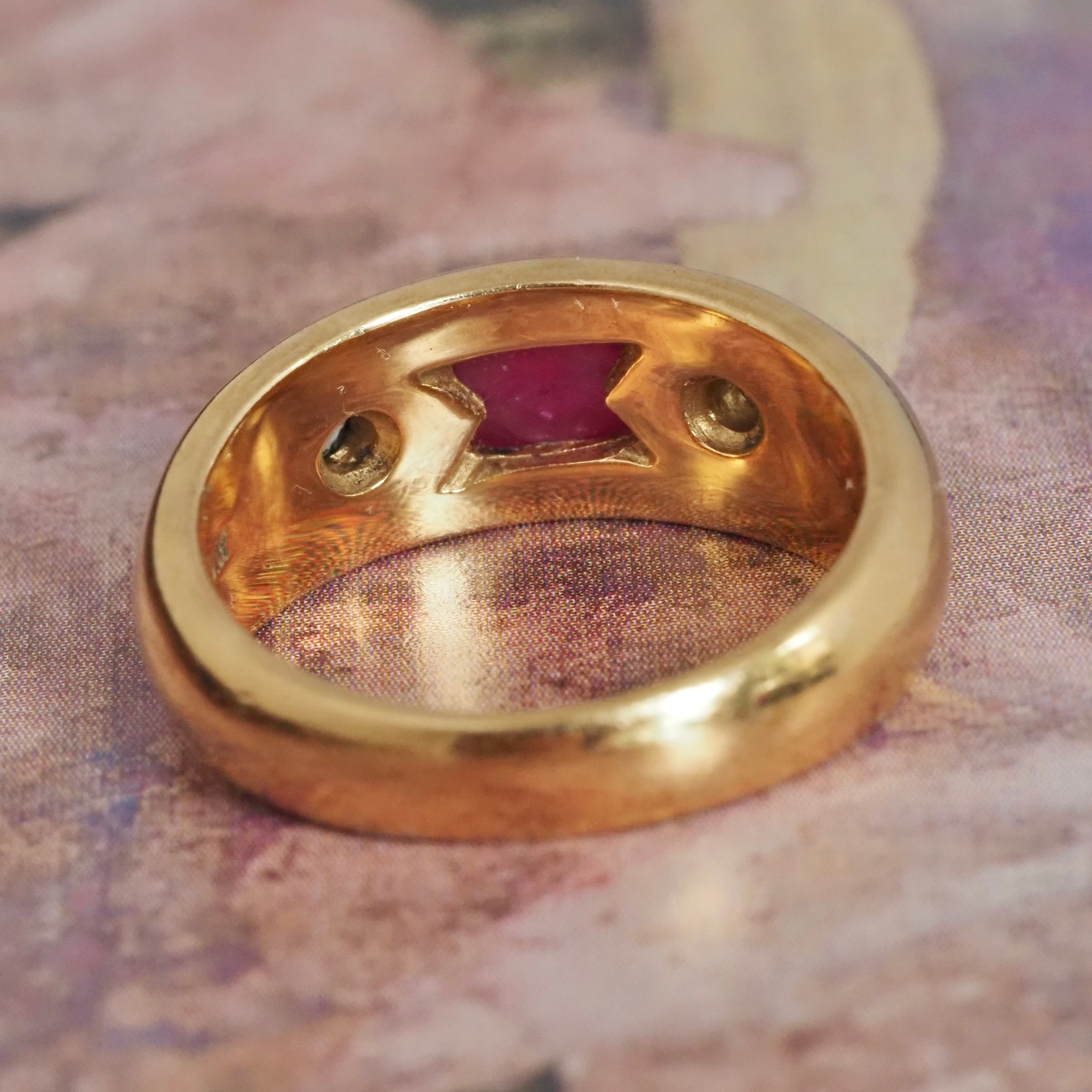 Vintage Natural Ruby and Diamond Flush Set 18k Gold Dome Ring