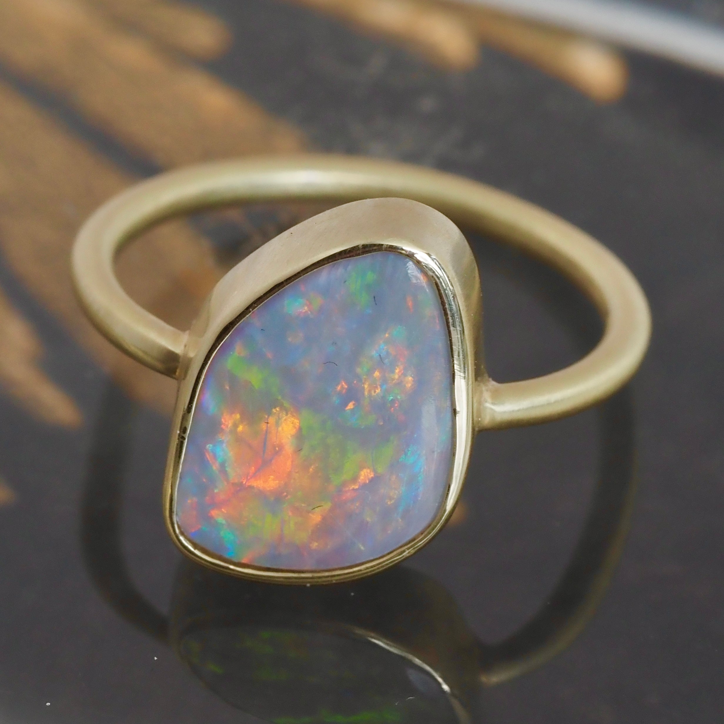 Opal 18k Gold Ring