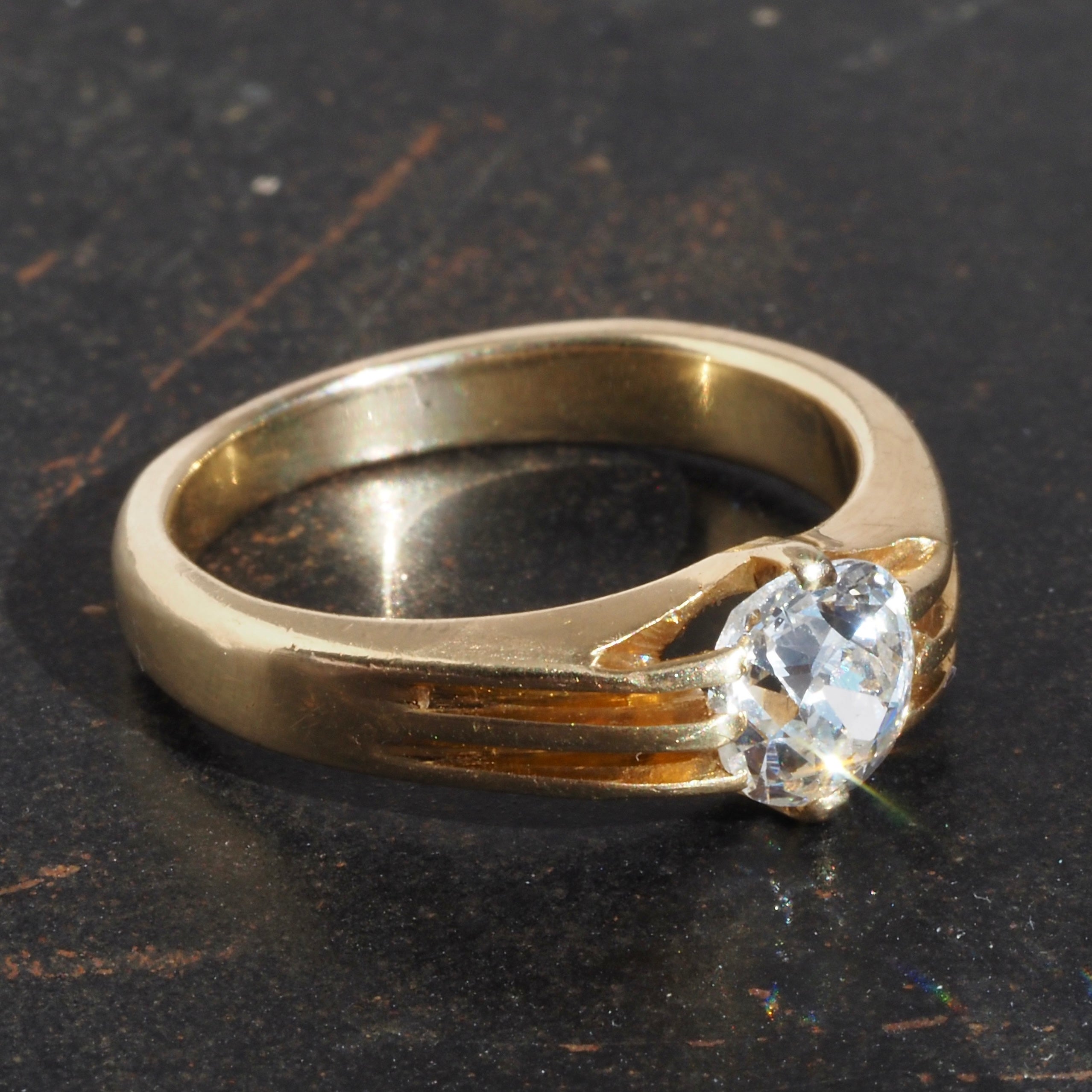 Antique Art Nouveau Old Mine Cut Diamond 18k Gold Engagement Ring