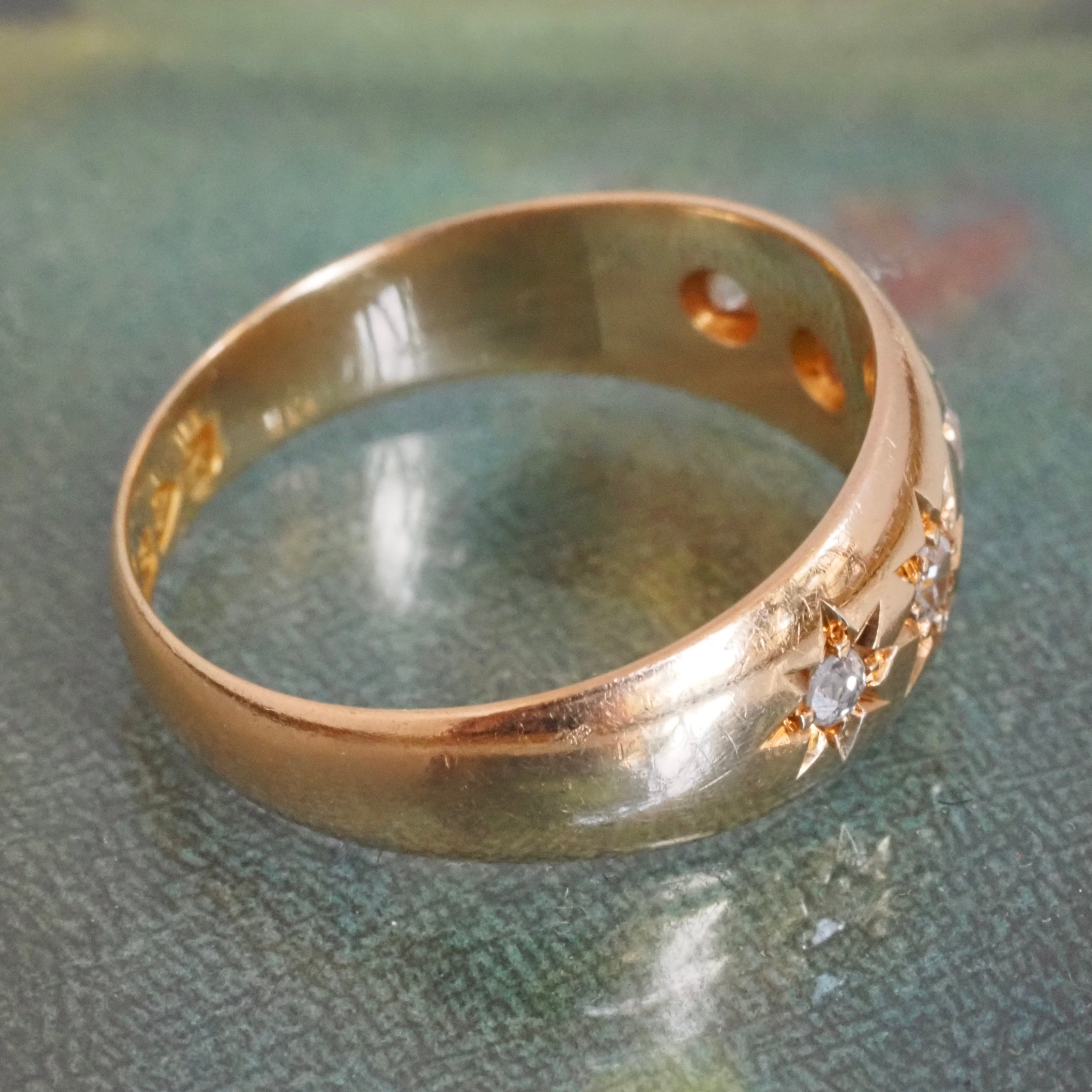 Antique c. 1913 English 18k Gold Starburst Five Diamond Ring