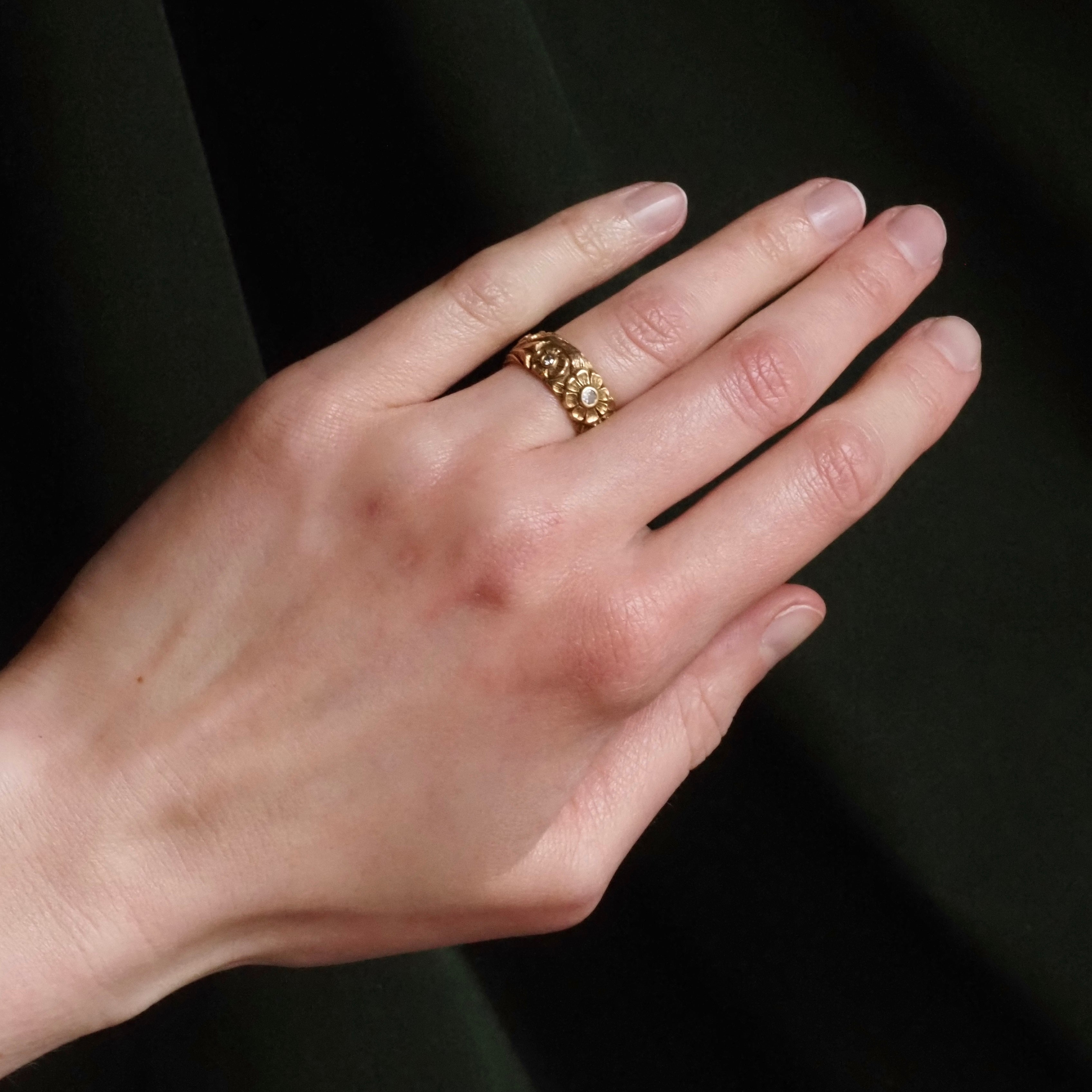 Antique Floral Diamond 14k Gold Wide Band