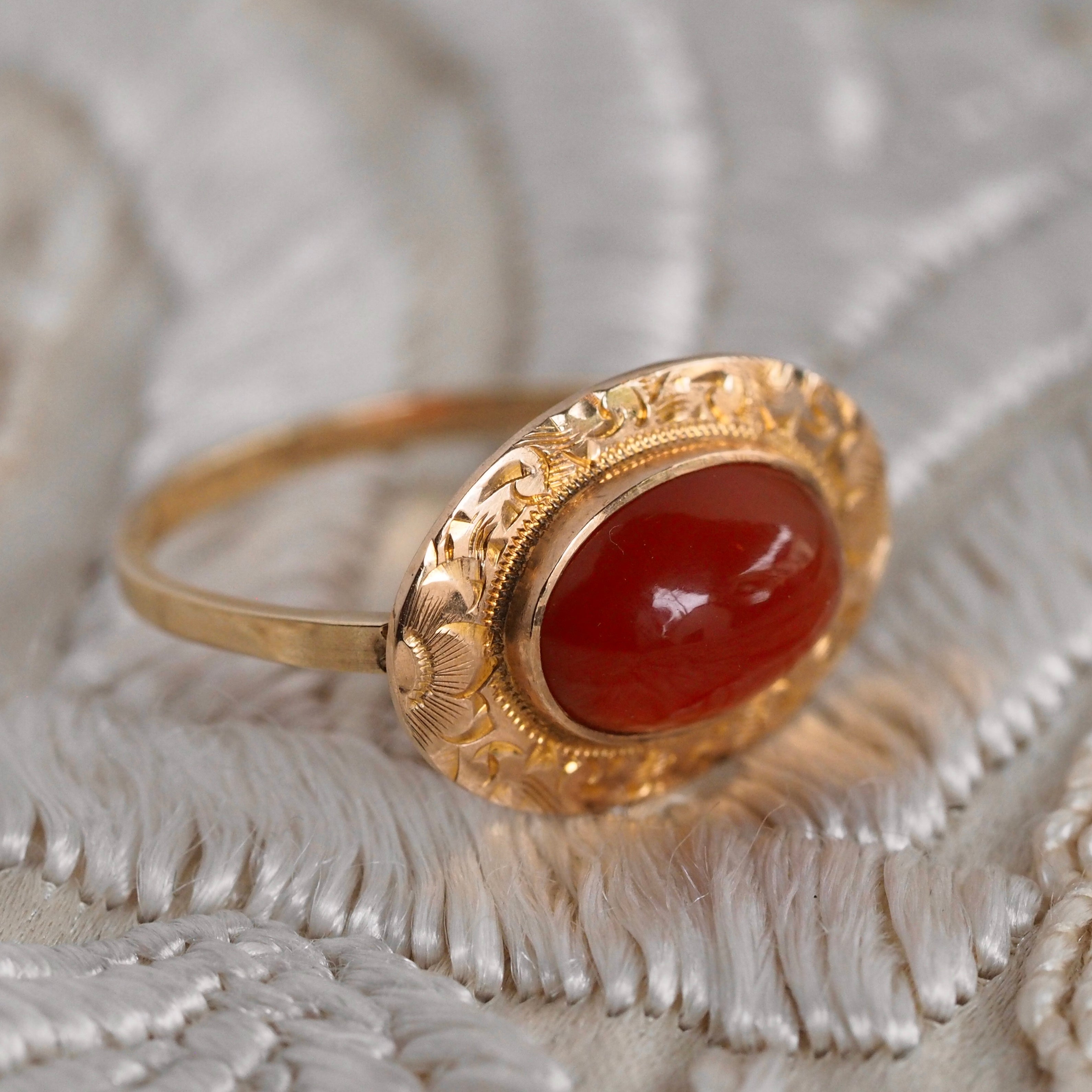 Antique Victorian 14k Gold Carnelian East West Ring