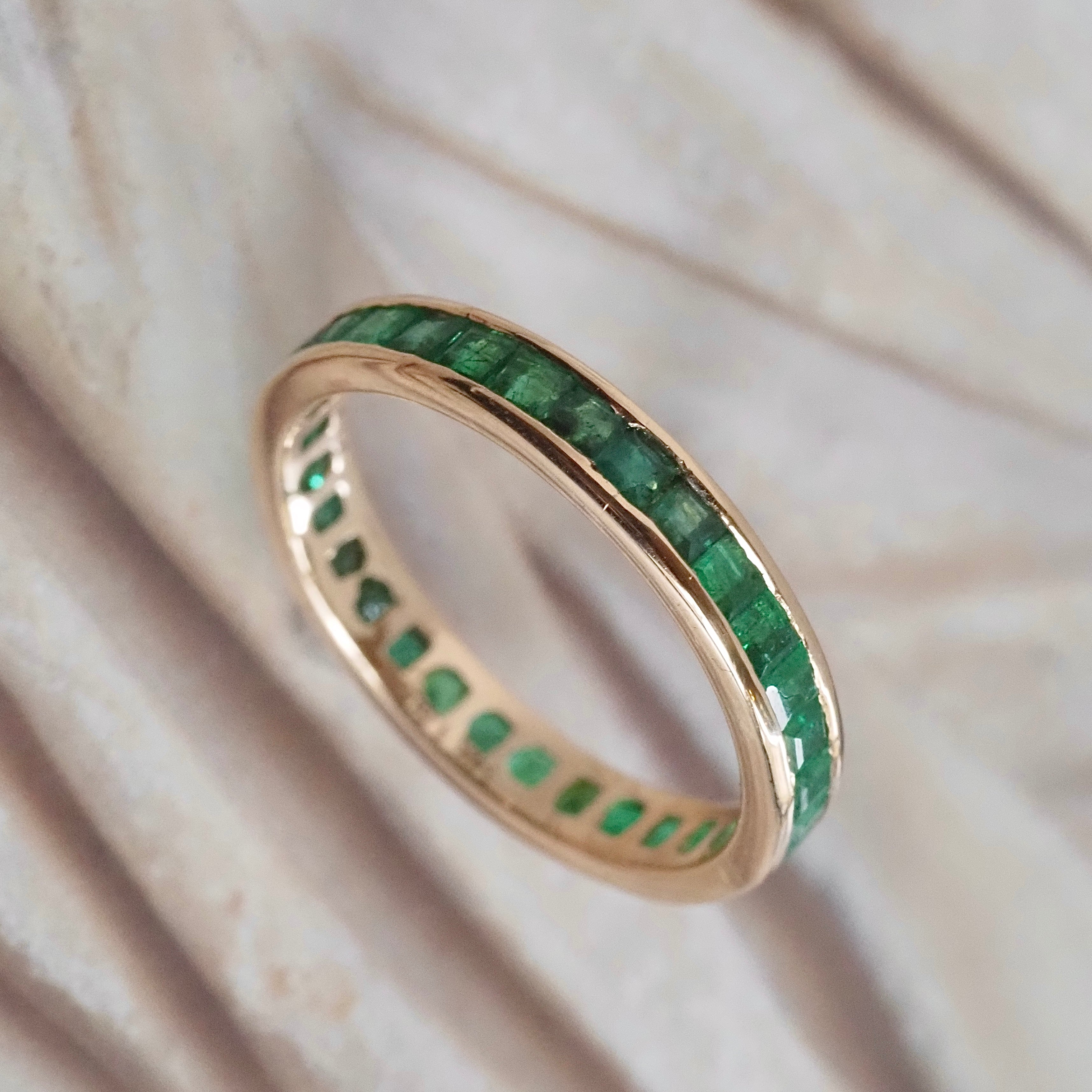 Vintage 14k Gold Emerald Eternity Band