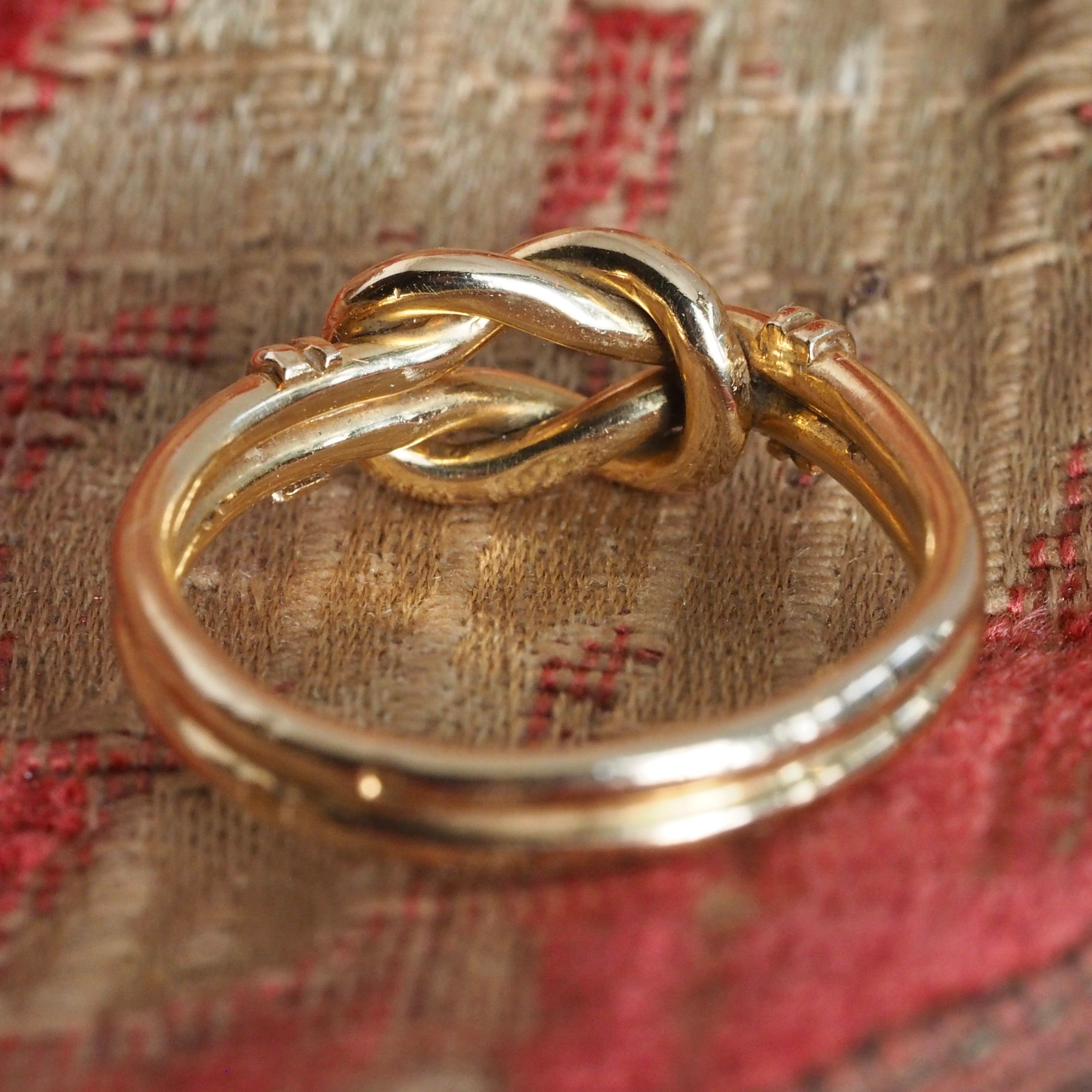 Vintage Portuguese 19k Gold Diamond Double Banded Knot Ring