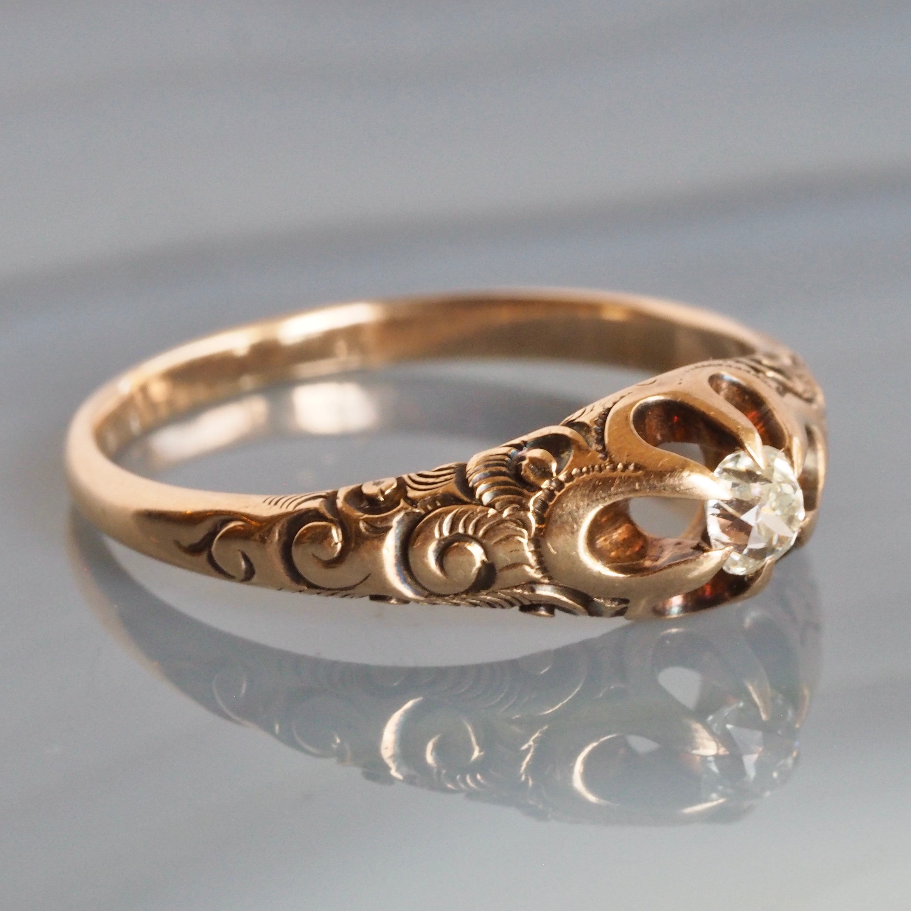 Antique Victorian 14k Gold Old Mine Cut Diamond Belcher Set Ring