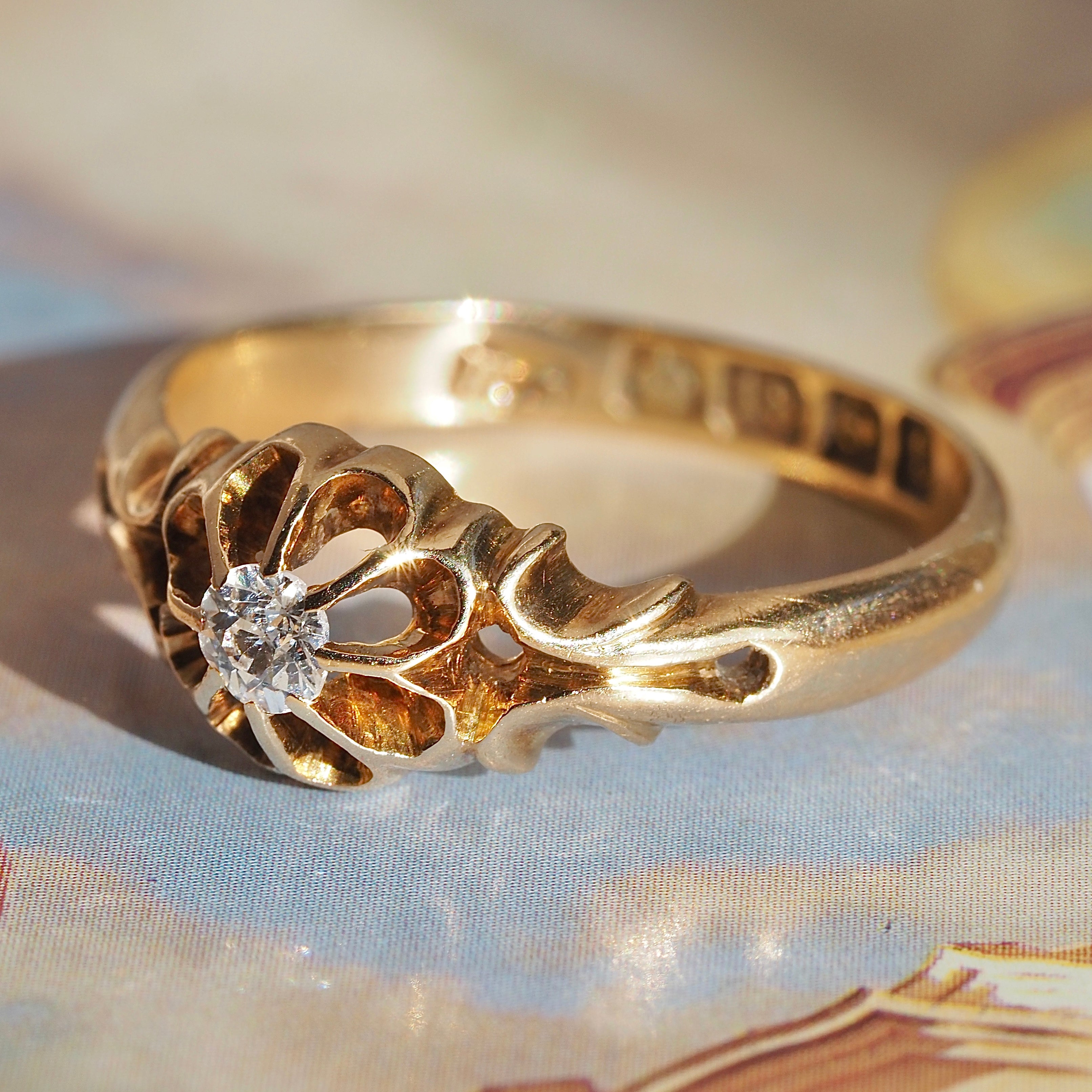 Antique English c. 1918 Old Mine Cut Diamond Belcher Set 18k Gold Engagement Ring