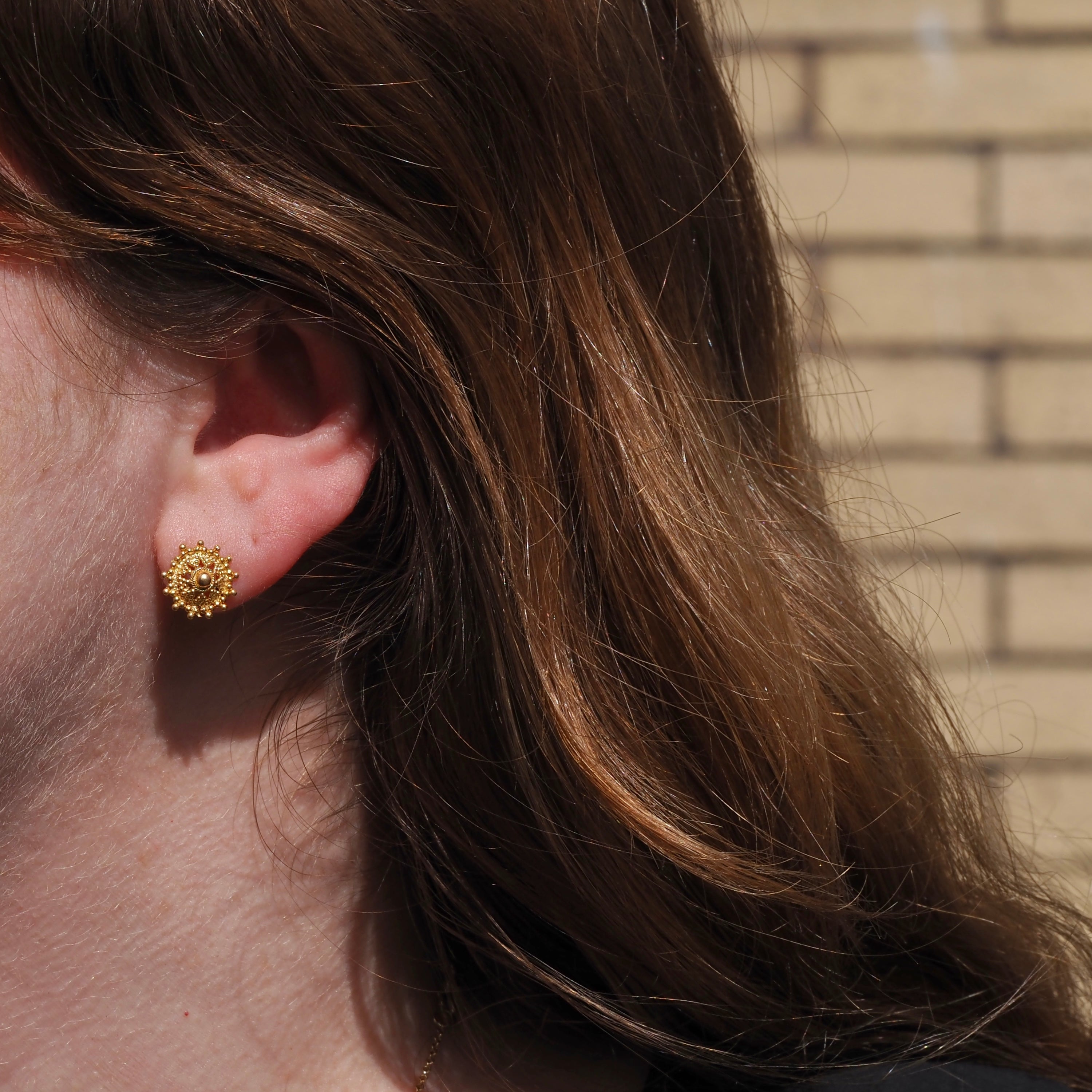 Vintage 22k Gold Indian Domed Stud Earrings