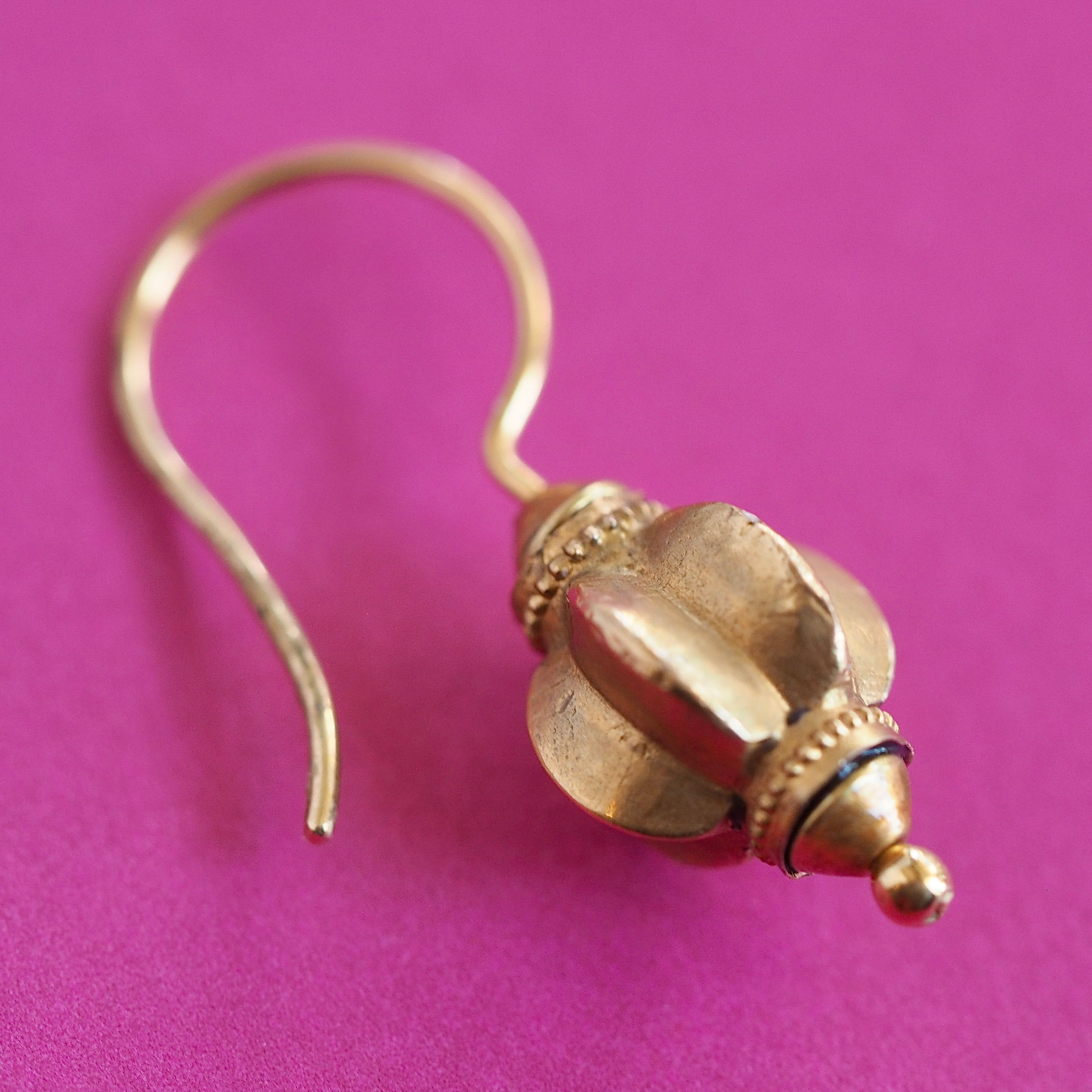 Vintage Indian 22k Gold Starfruit Earrings