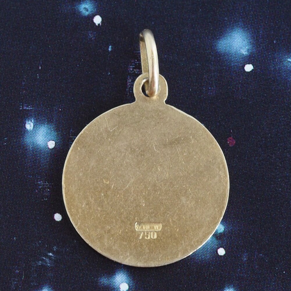Vintage Italian 18k Gold Libra Pendant
