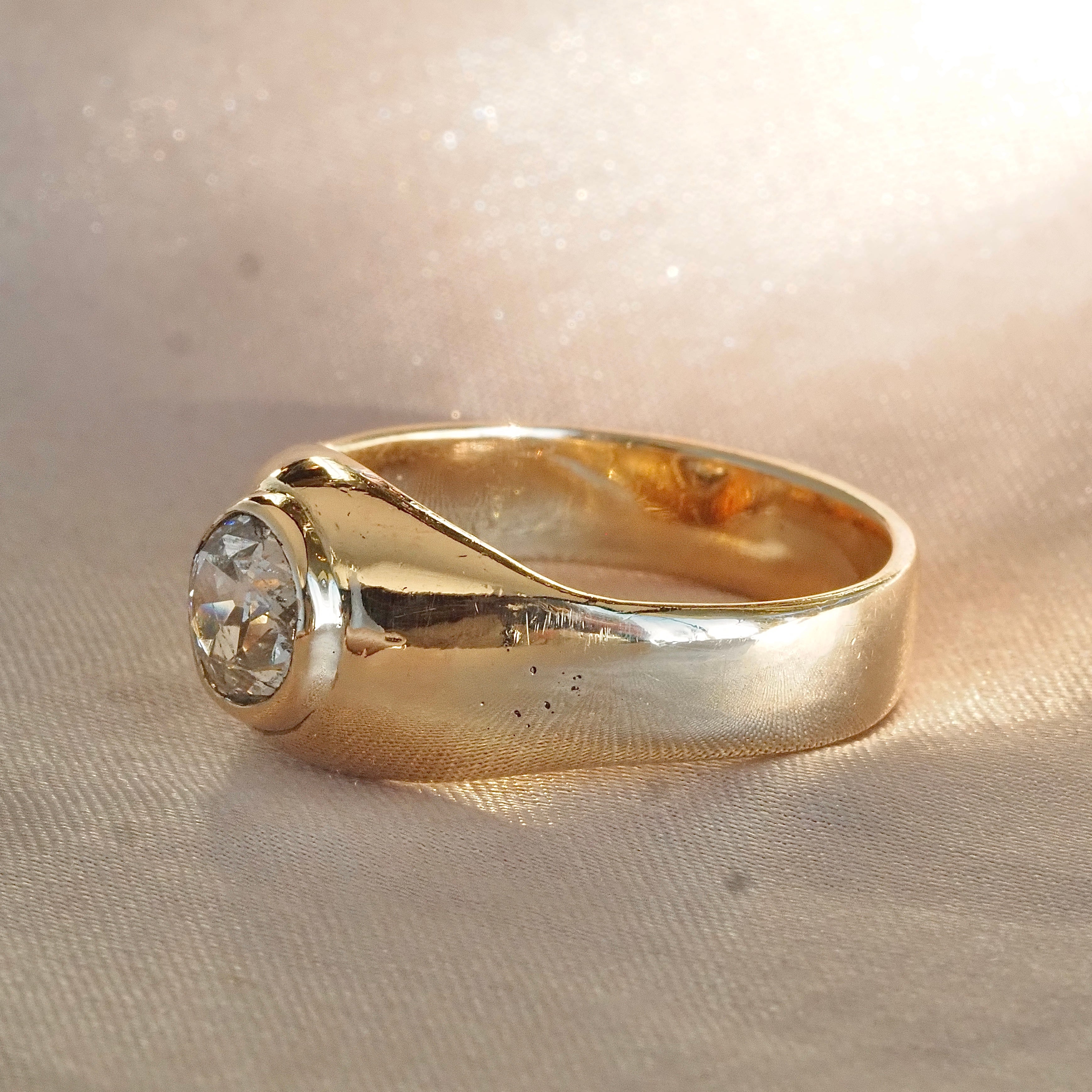 Vintage Old Mine Cut Diamond 14k Gold Dome Ring