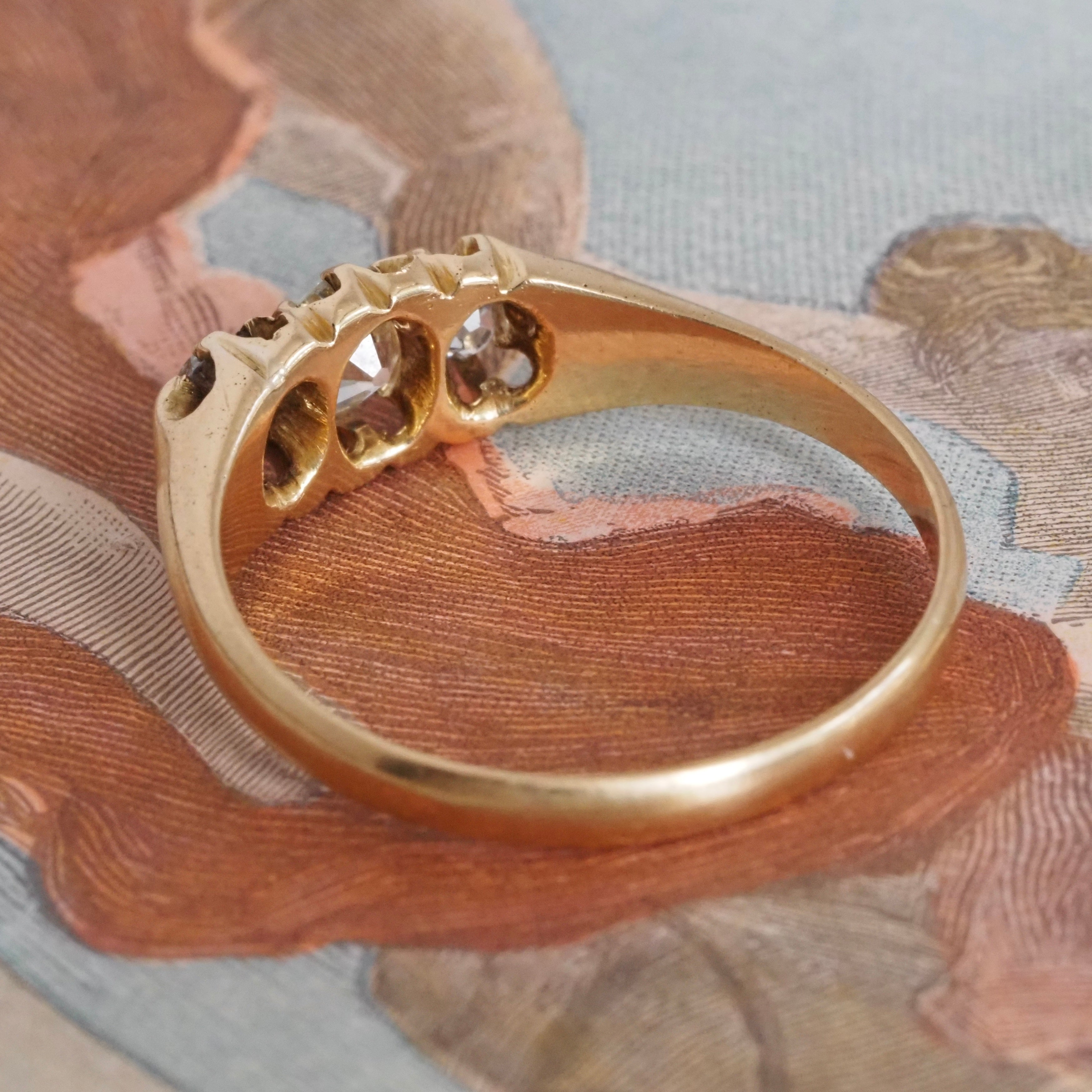 Antique English c.1905 Old Mine Cut Diamond Trilogy 18k Gold Ring
