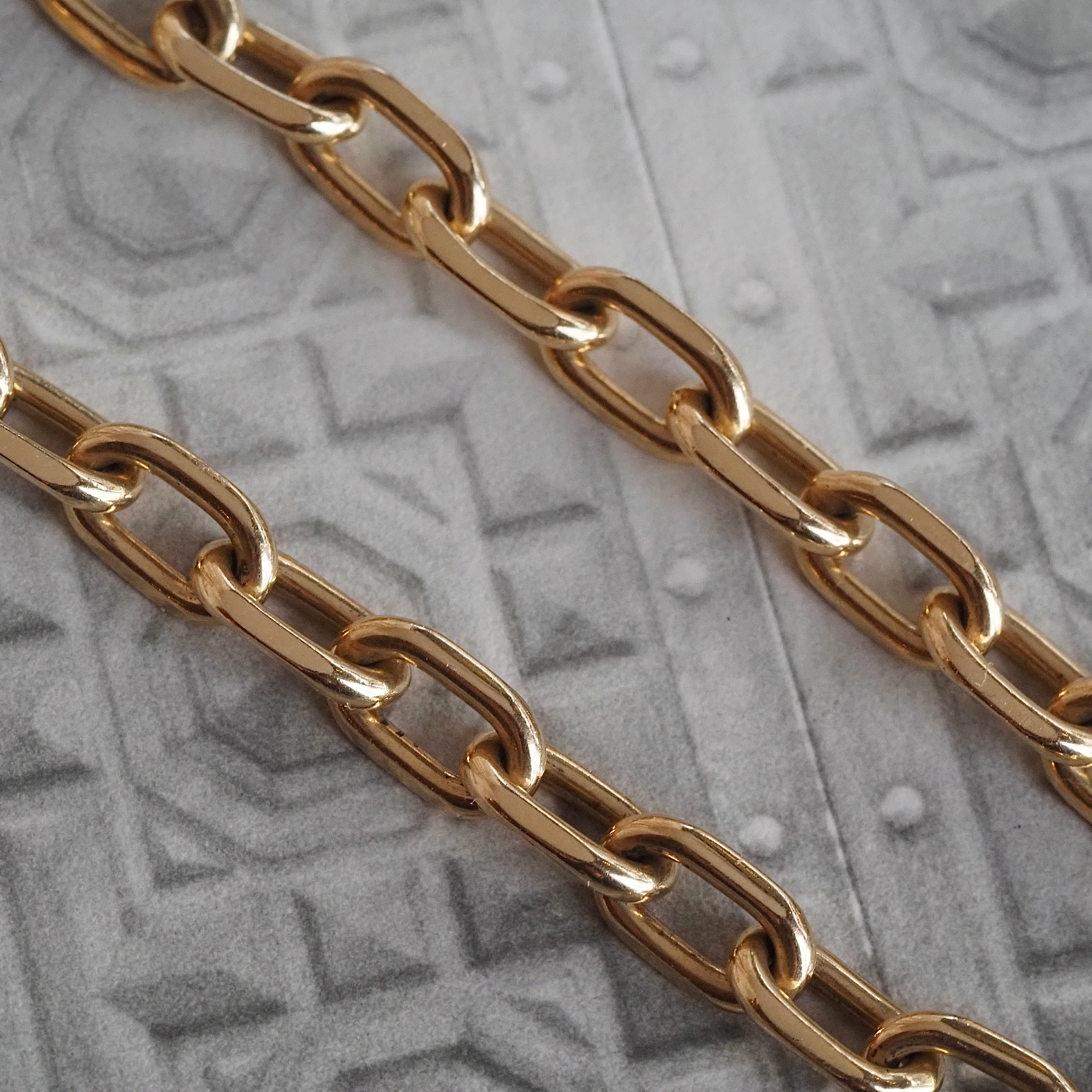 Vintage Solid Link Oval Cable Chain 7.5" 14k Gold Bracelet