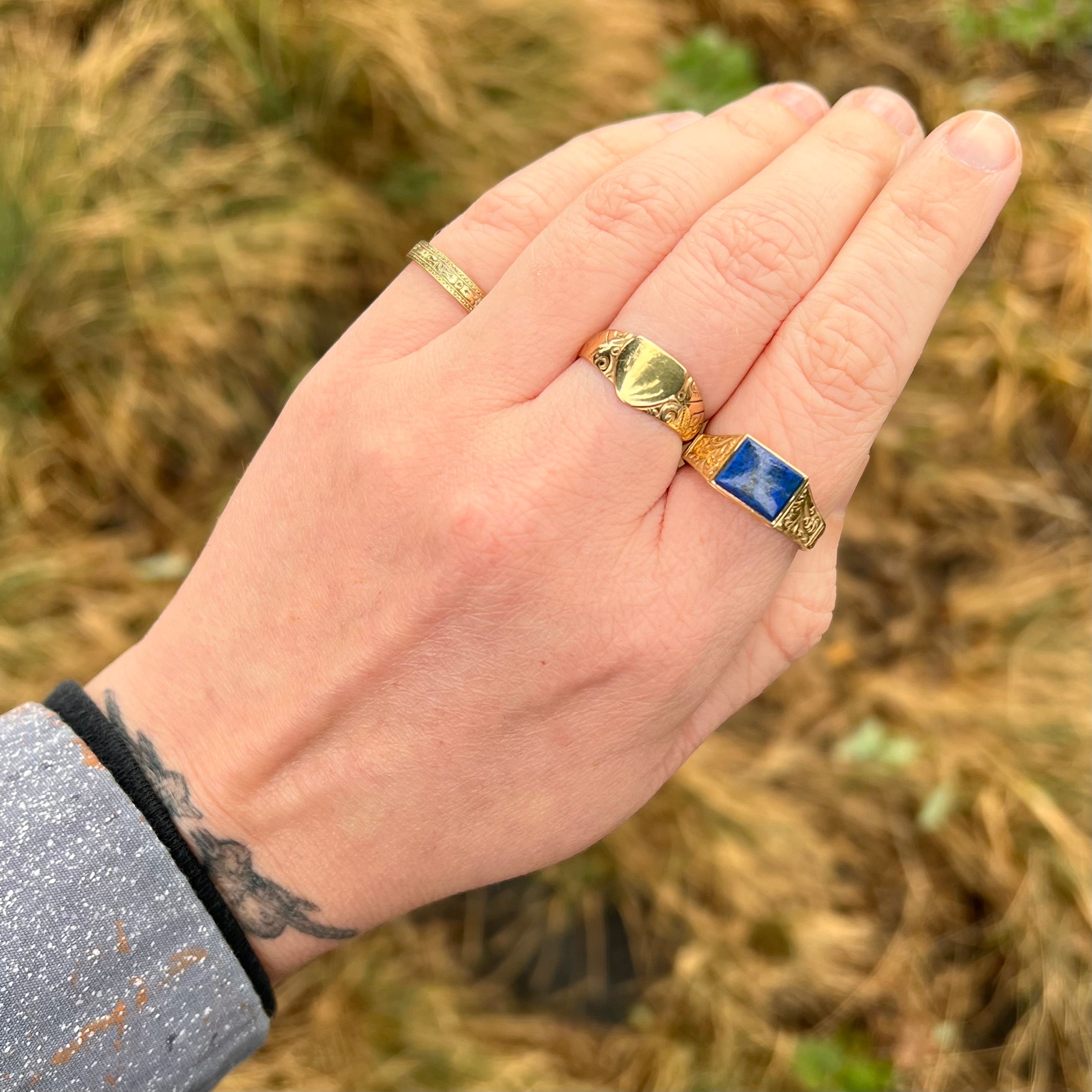 Vintage 14k Gold Lapis Ring