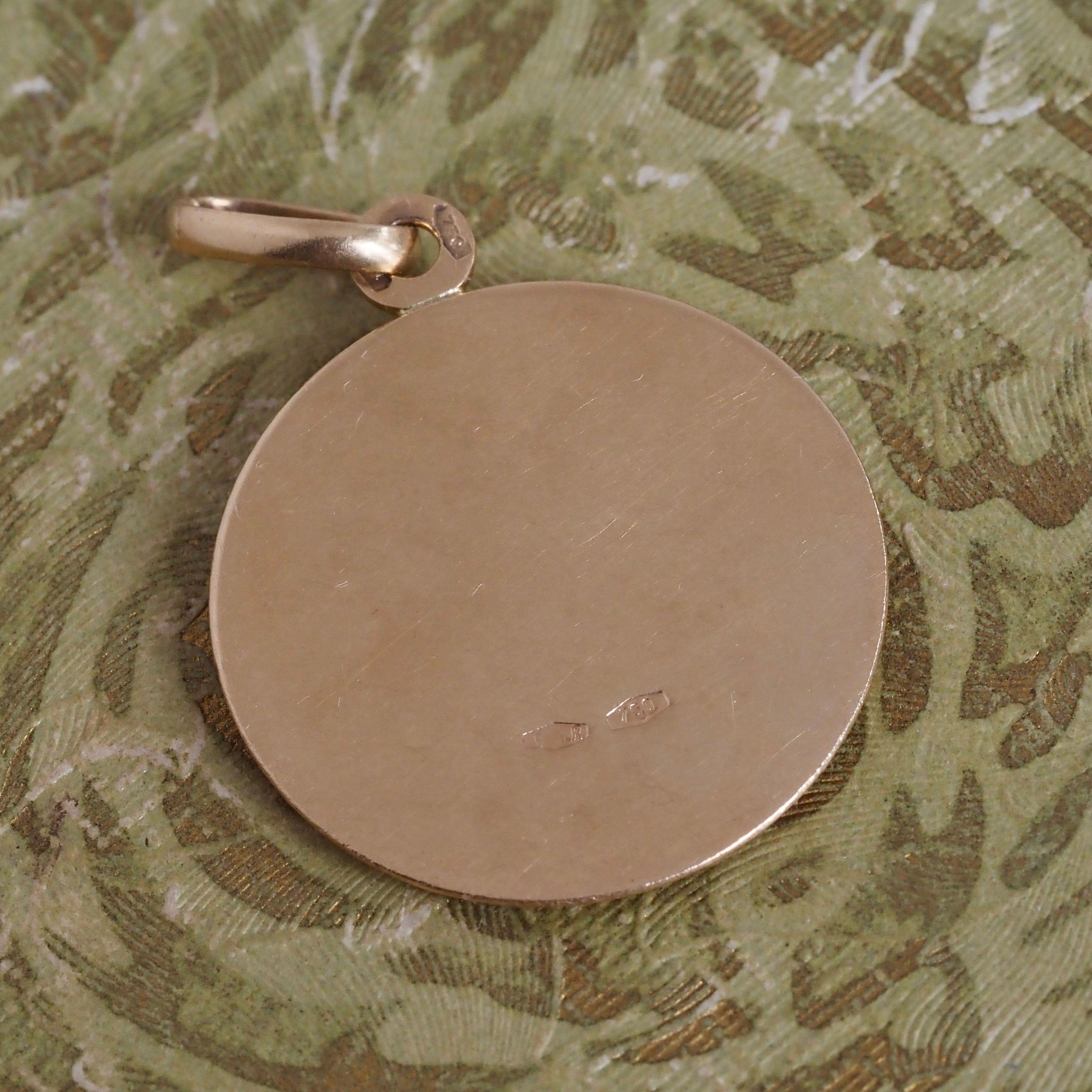 Vintage Italian 18k Gold Fortuna Goddess of Fortune Pendant