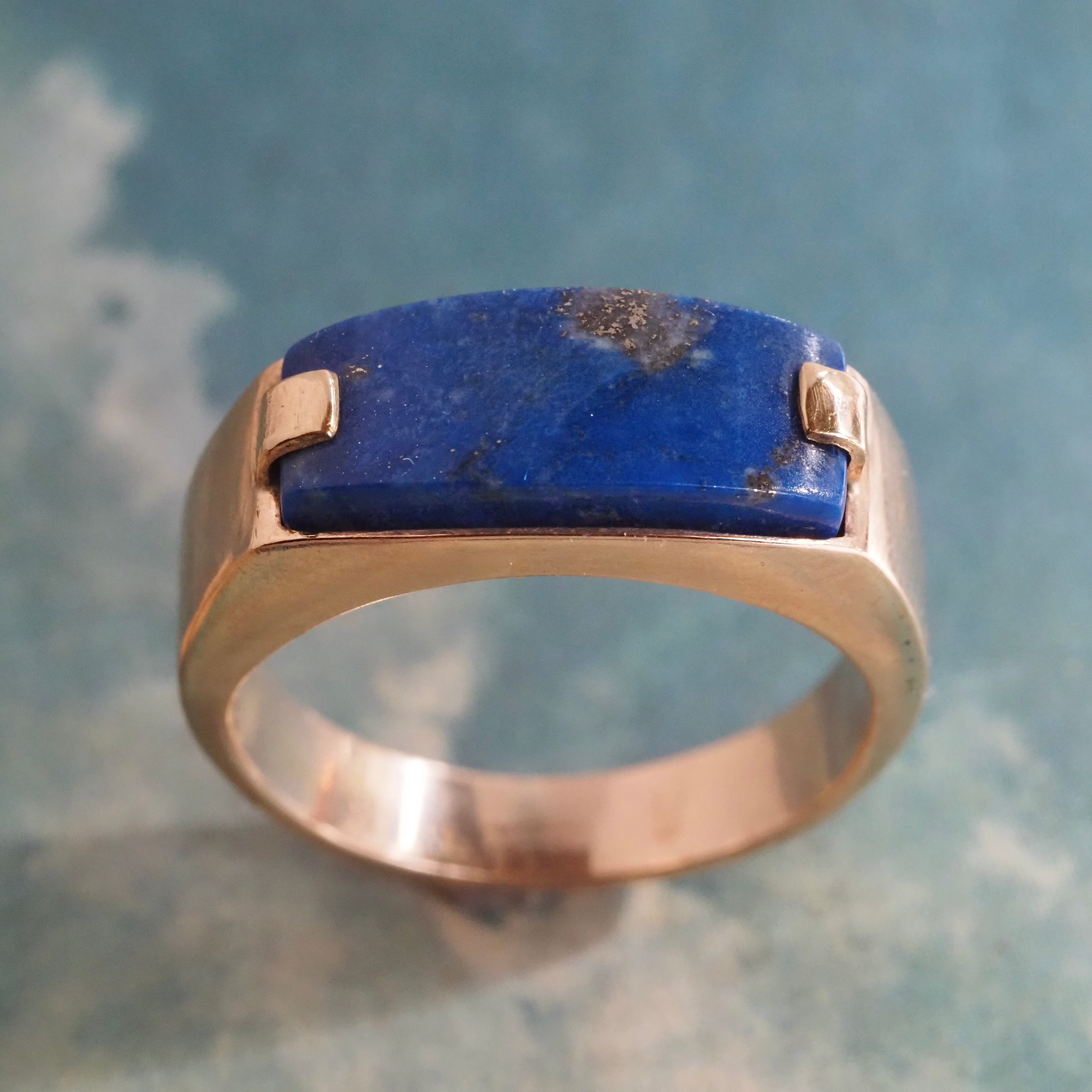 Vintage Lapis Saddle 14k Gold Ring