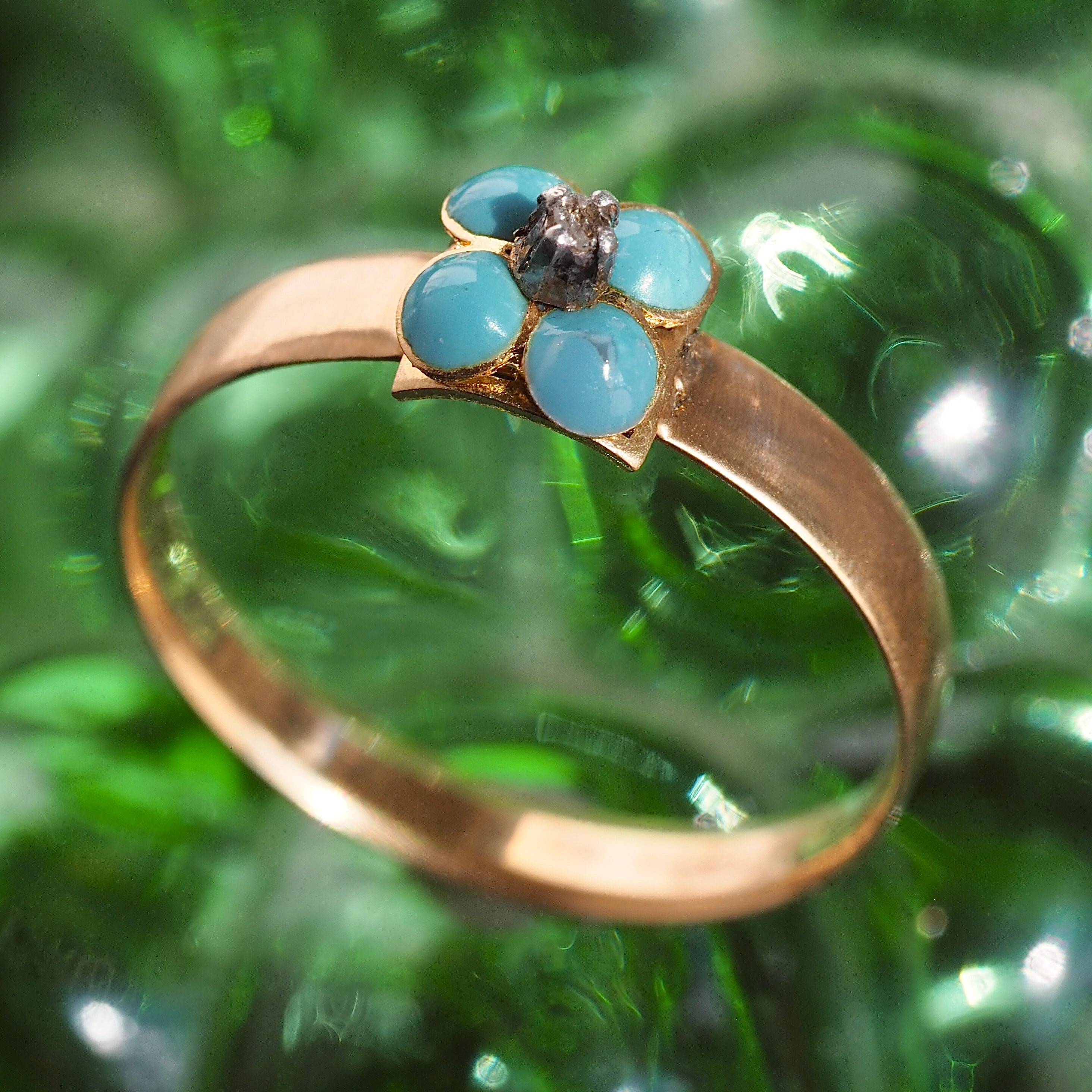 Antique Victorian c. 1889 18k Gold Diamond and Enamel Forget Me Not Ring