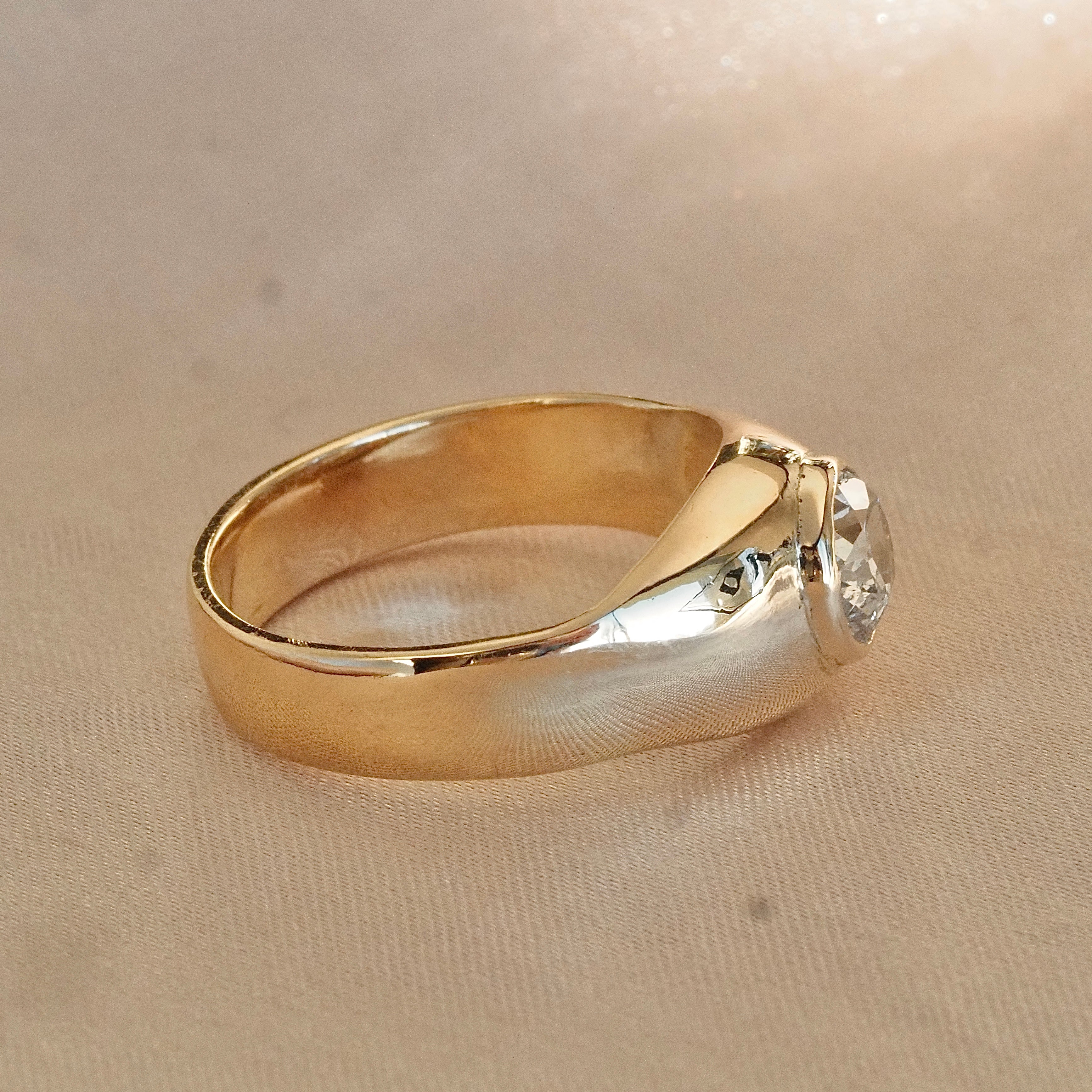 Vintage Old Mine Cut Diamond 14k Gold Dome Ring