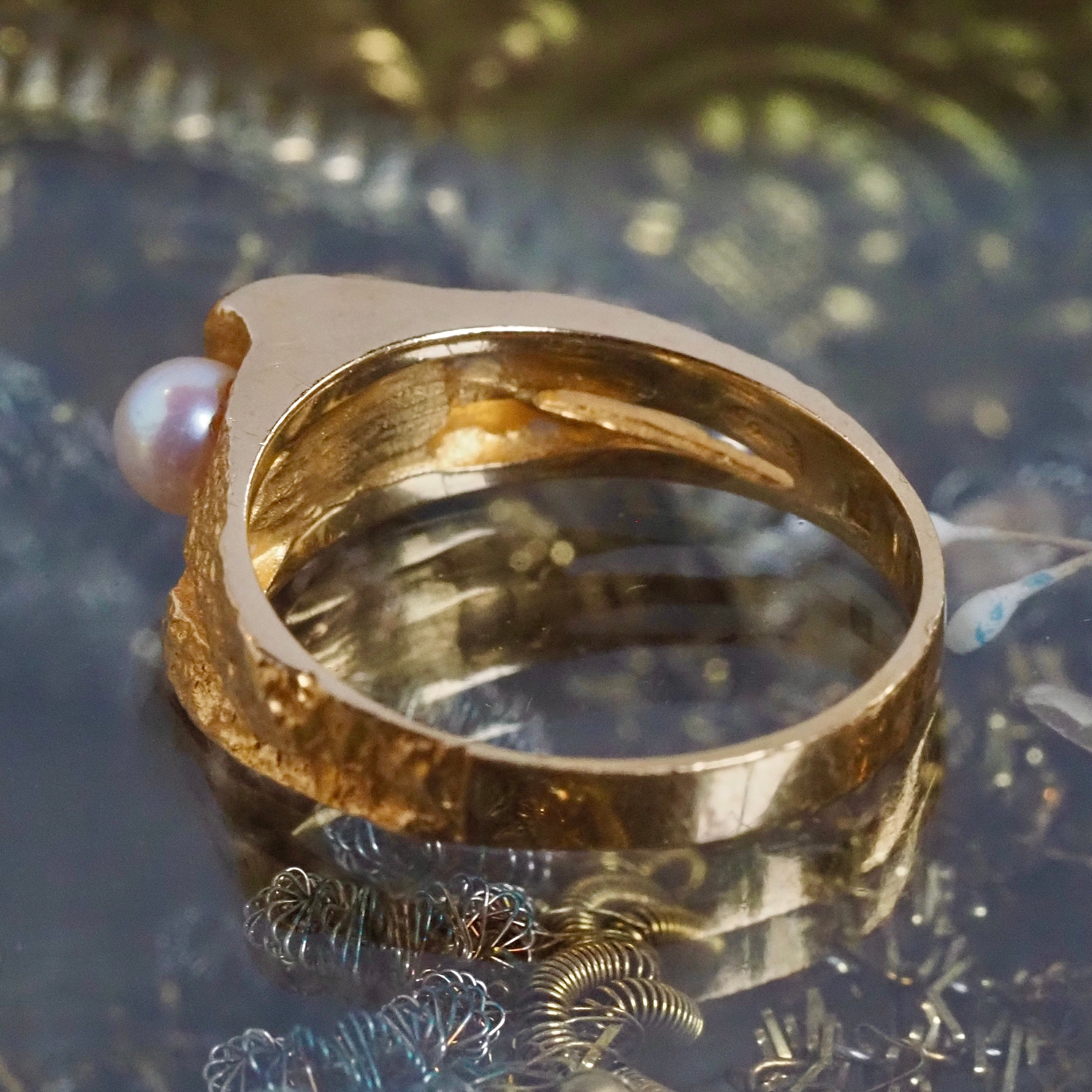 Vintage Modernist 18k Gold and Pearl Ring by Björn Weckström for Lapponia