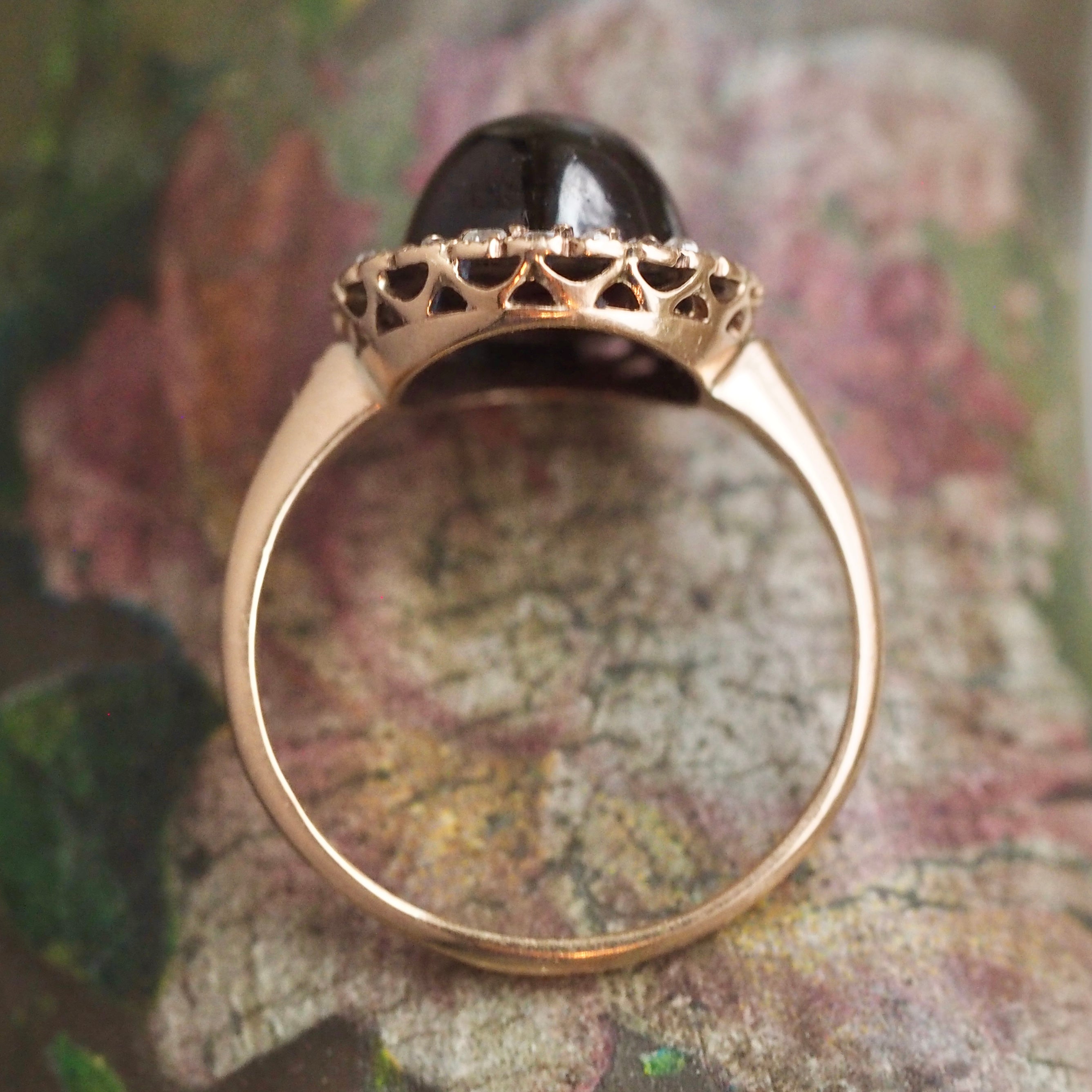 Antique 14k Gold Garnet and Rose Cut Diamond Ring