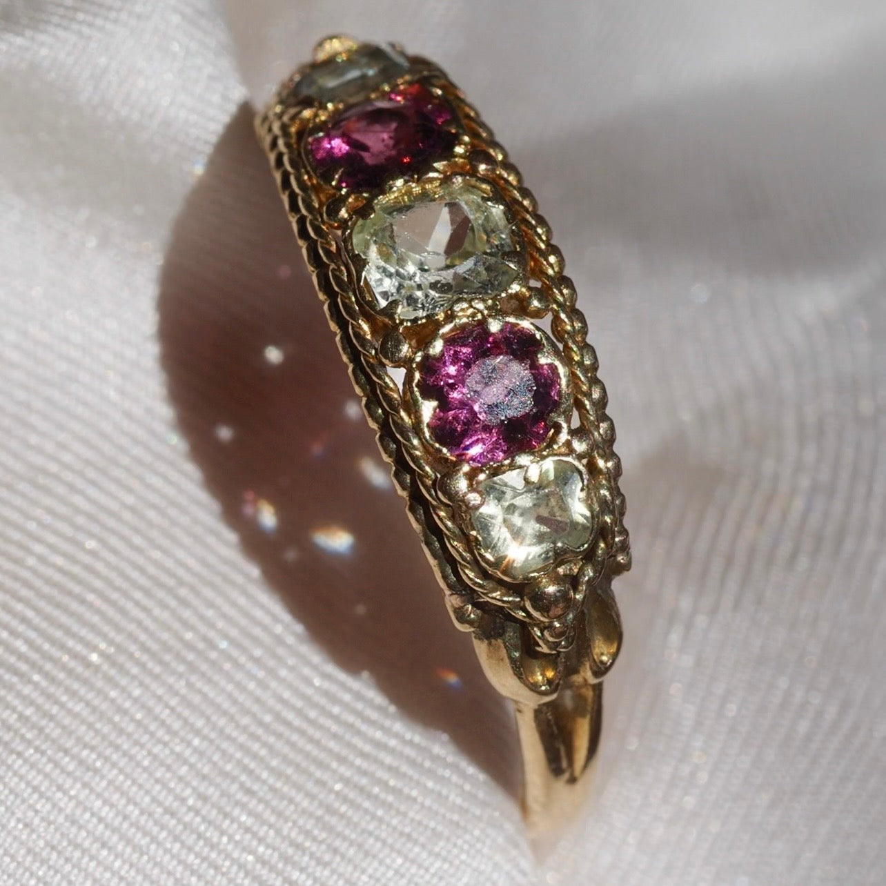 Antique Victorian Five Stone Chrysoberyl Garnet Emerald 18k Gold Ring