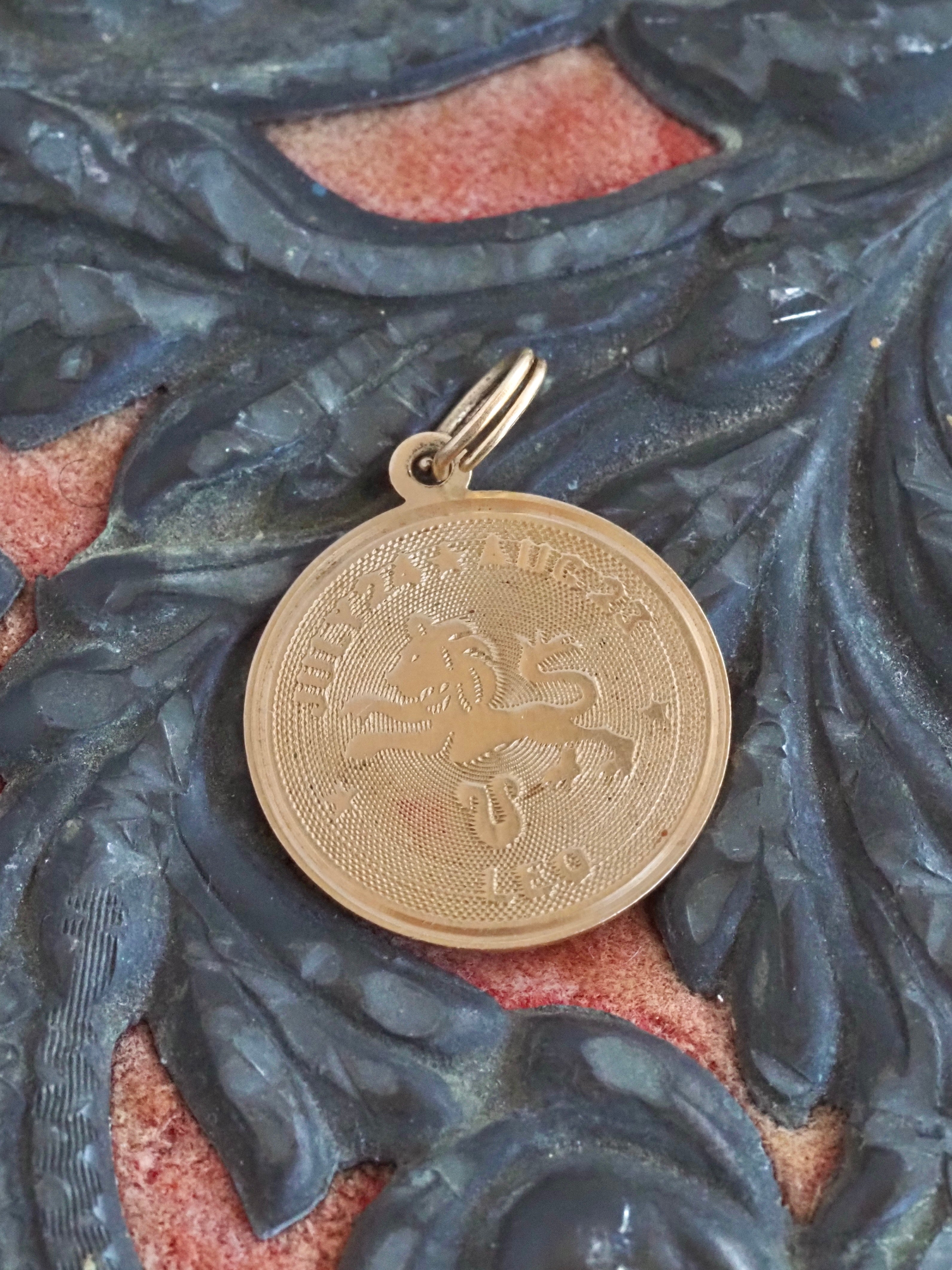 Vintage 14k Gold Leo Charm