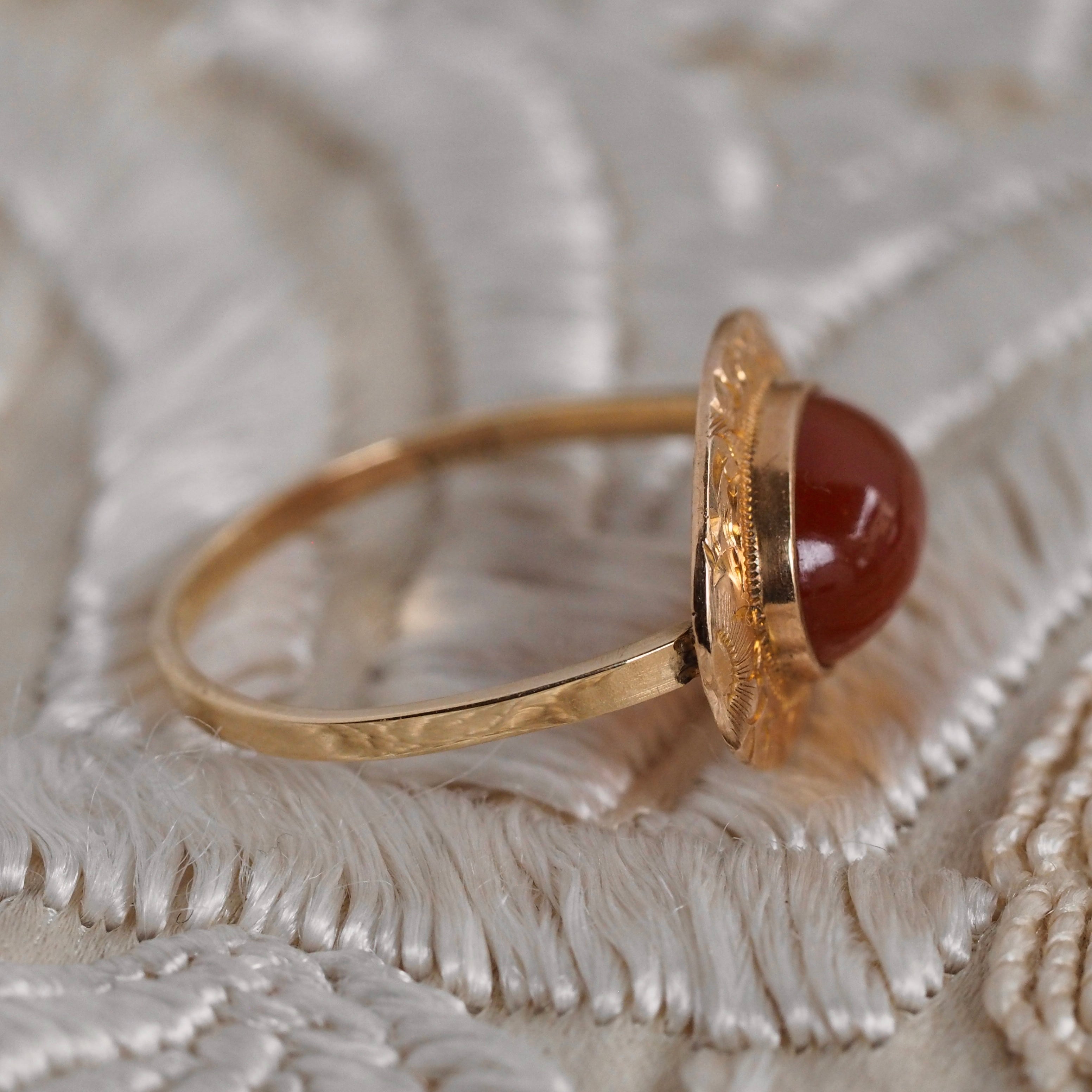Antique Victorian 14k Gold Carnelian East West Ring