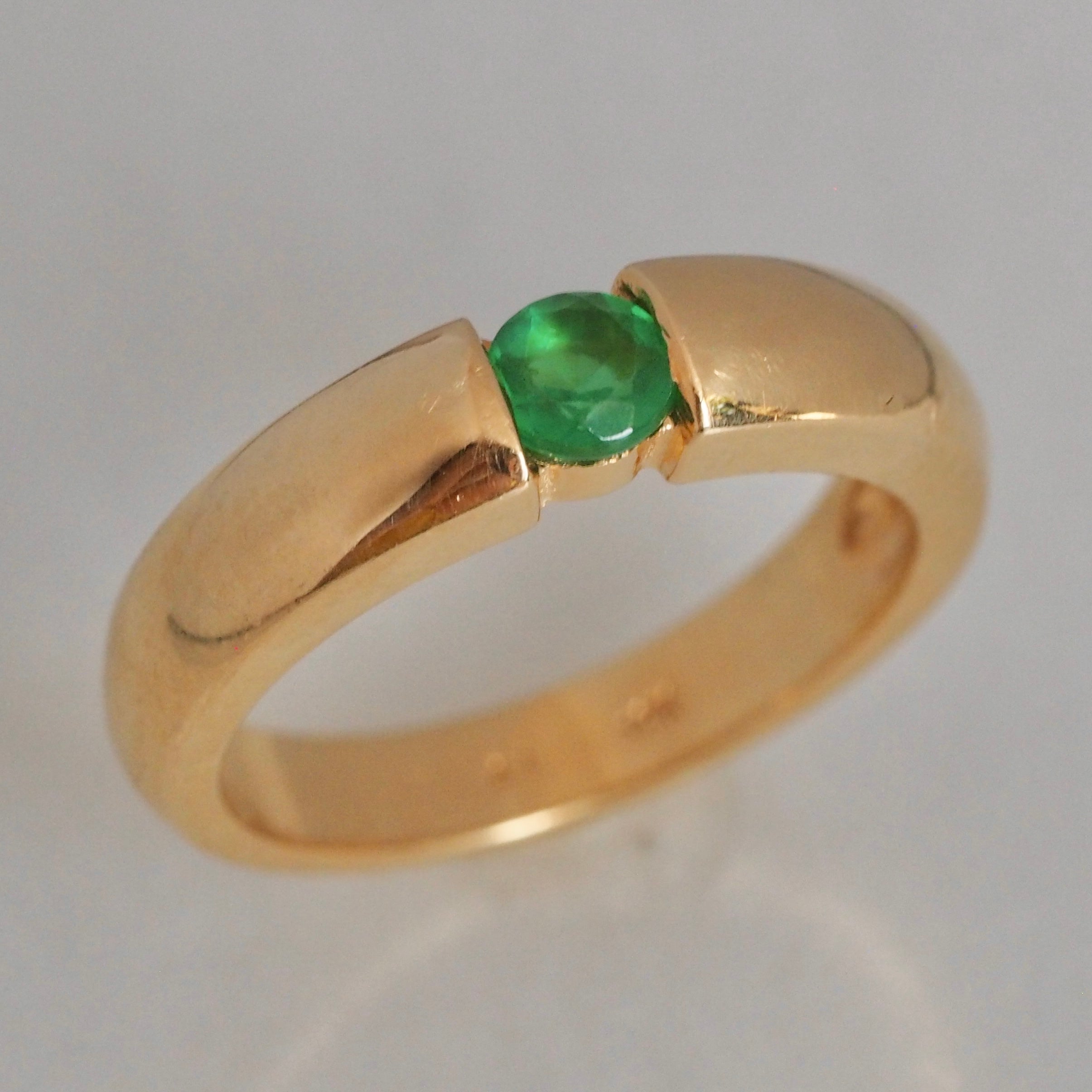 Modernist 18k Gold Emerald Ring
