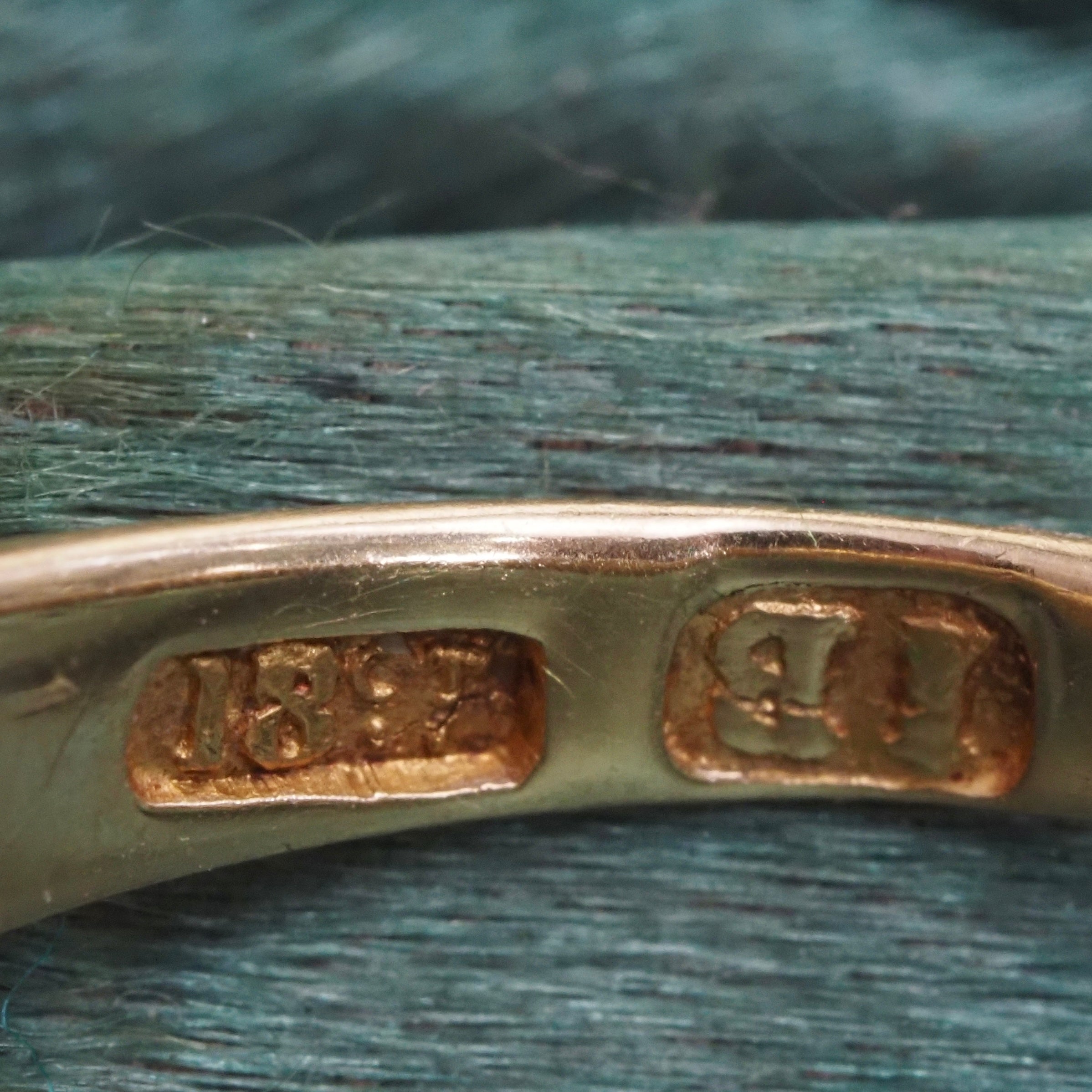 Antique English 18k Gold Ruby & Rose Cut Diamond Panel Ring
