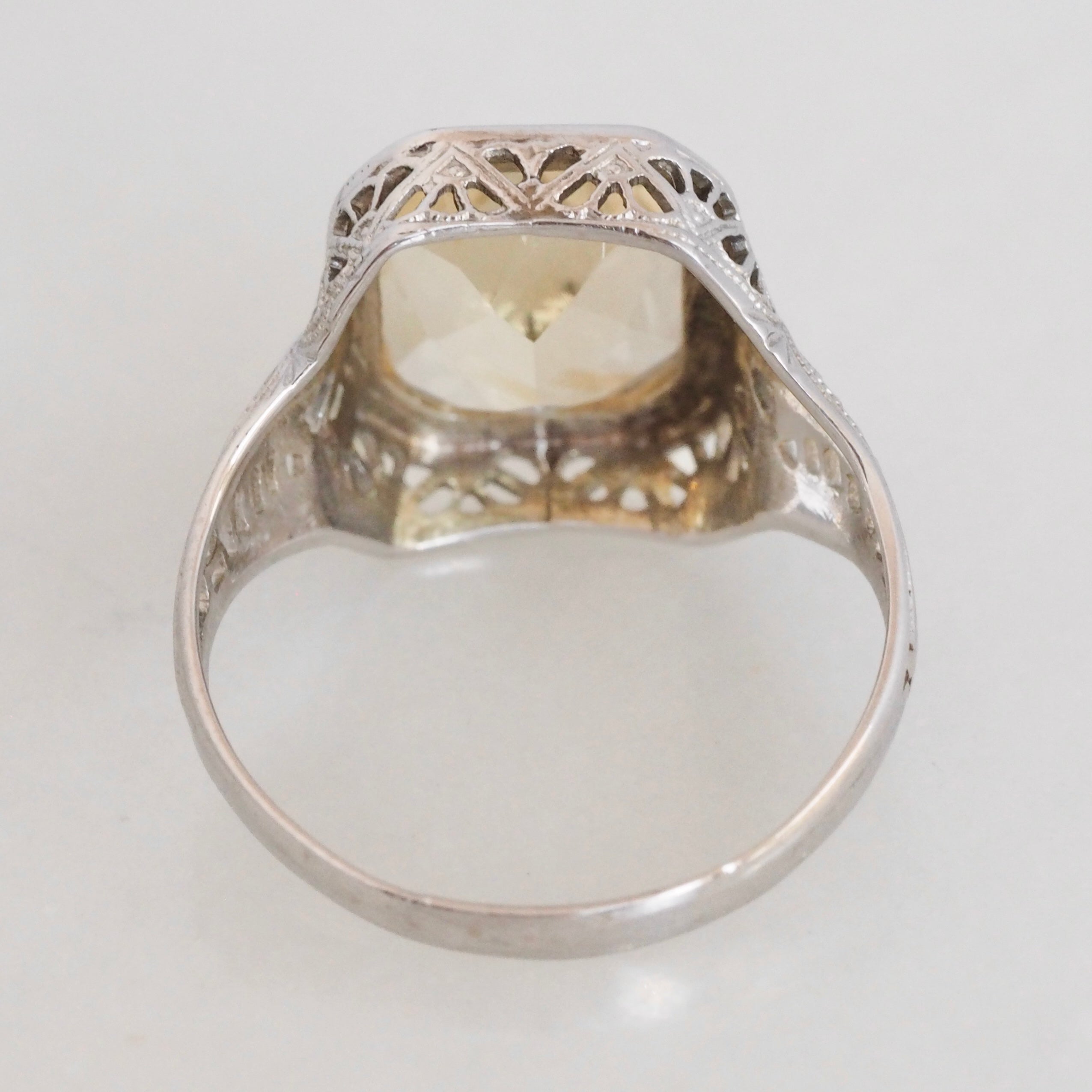 Antique Art Deco 14k White Gold Filigree Buff Cut Citrine Ring