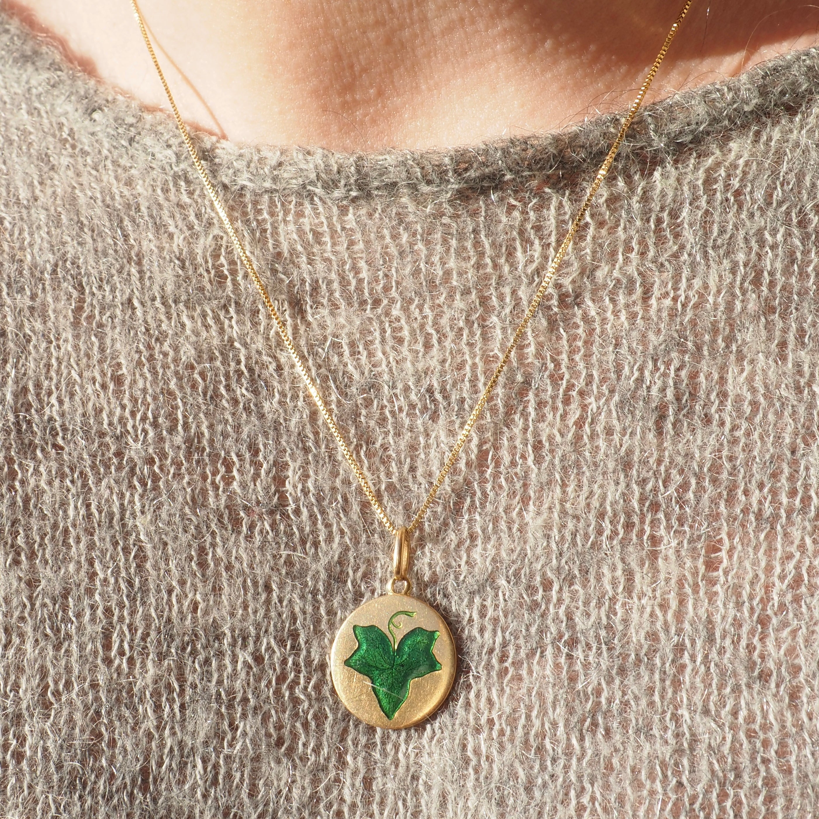 Antique Enamel Ivy 18k Gold Pendant