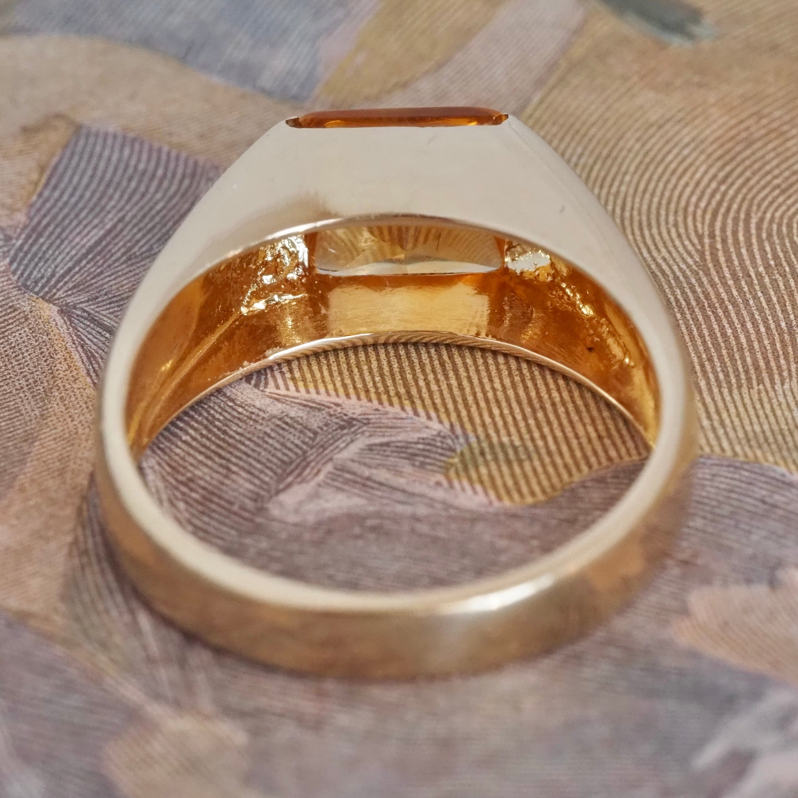 Vintage 14k Gold Buff Cut Citrine Ring