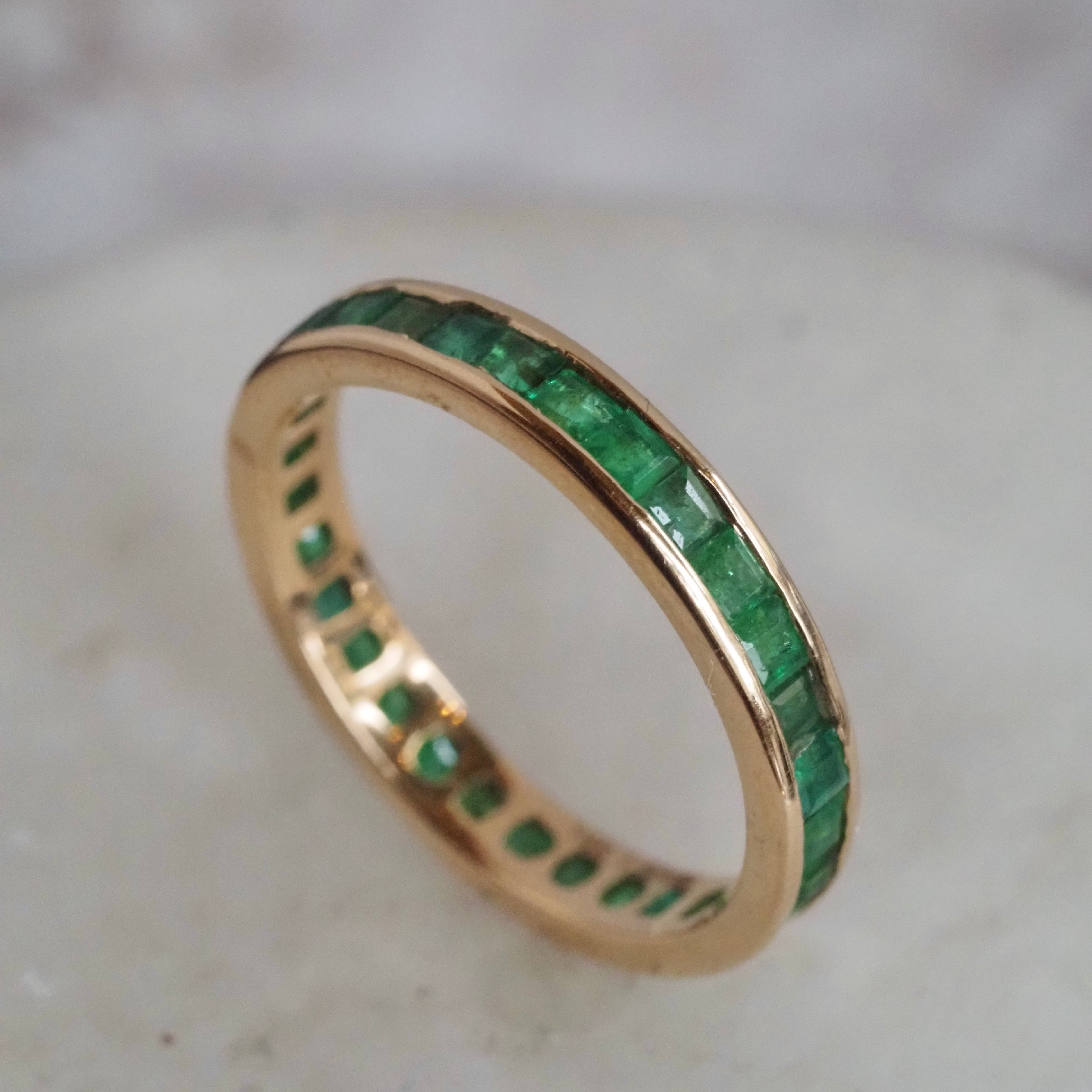 Vintage 14k Gold Emerald Eternity Band