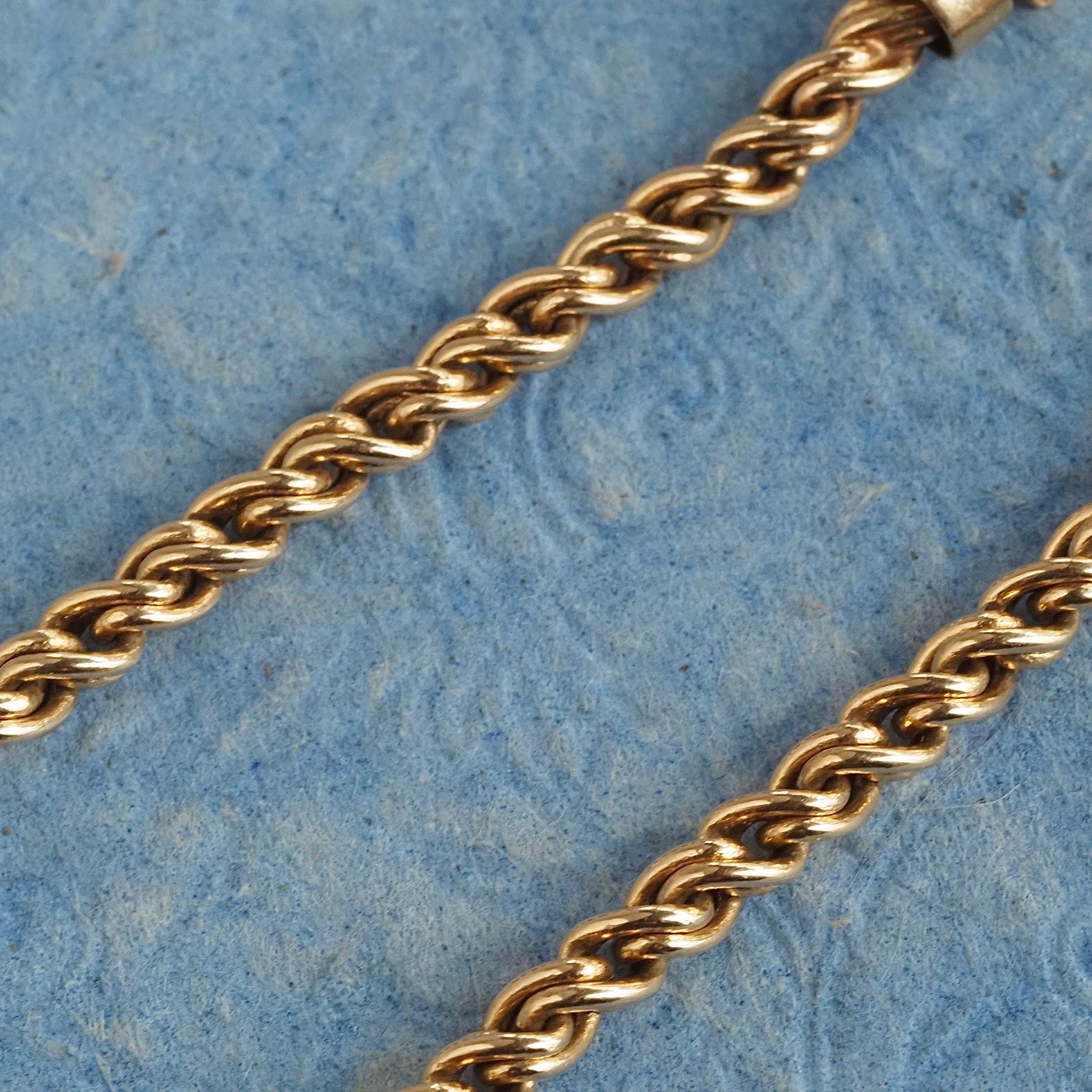 Vintage 14k Gold Rolling Rope Bracelet