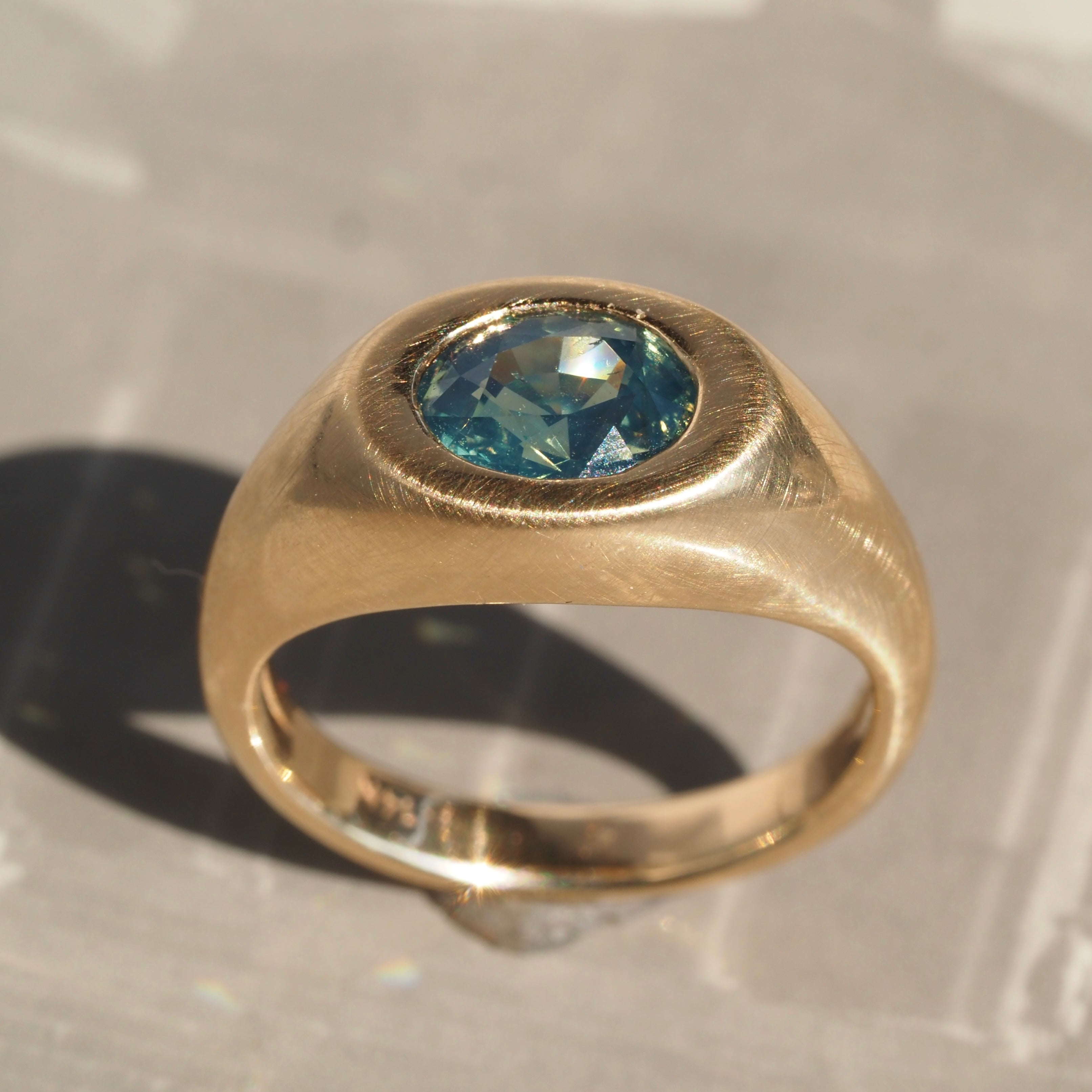 Faceted Natural Green Sapphire Signet 14k Gold Ring