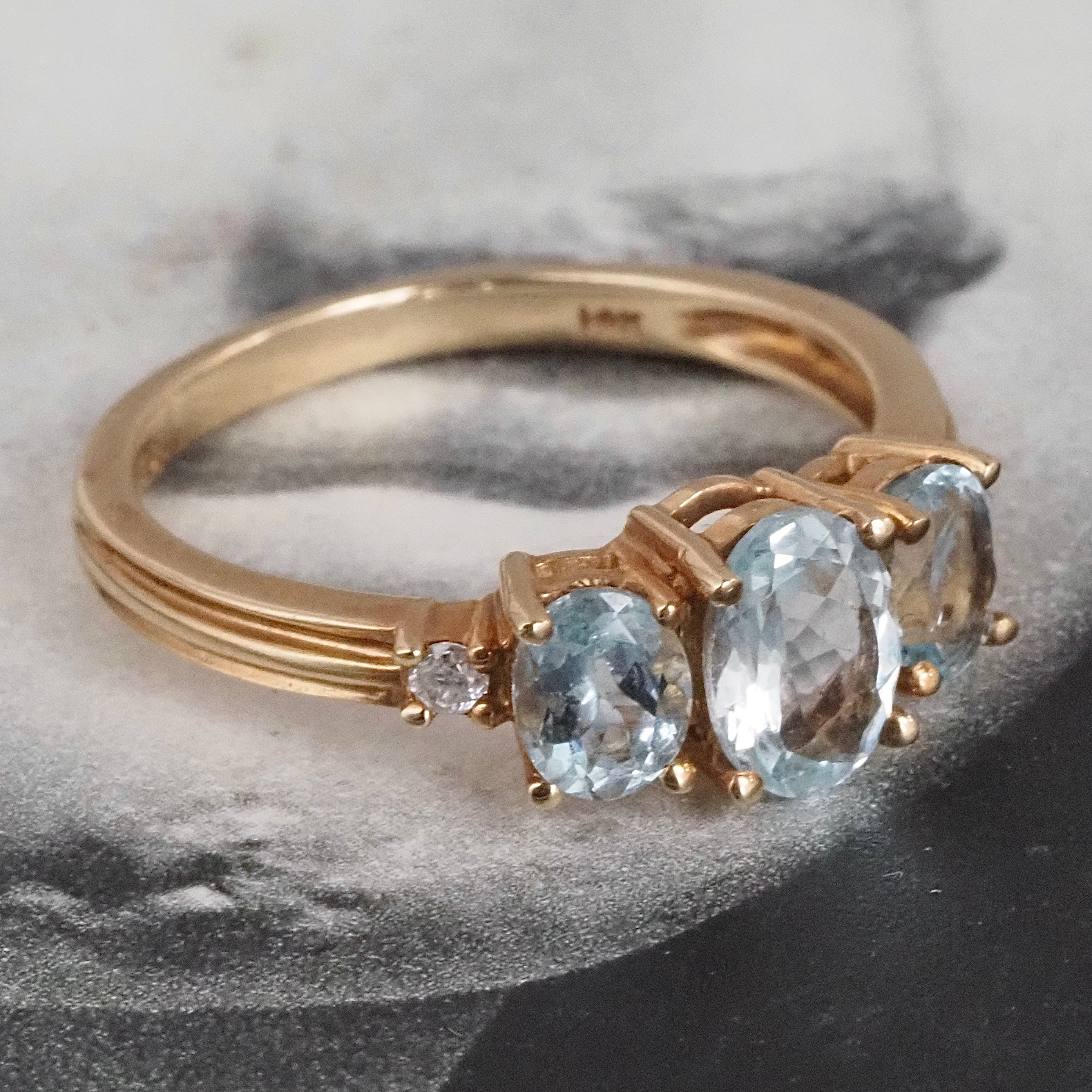 Vintage Aquamarine Trilogy 14k Gold Ring