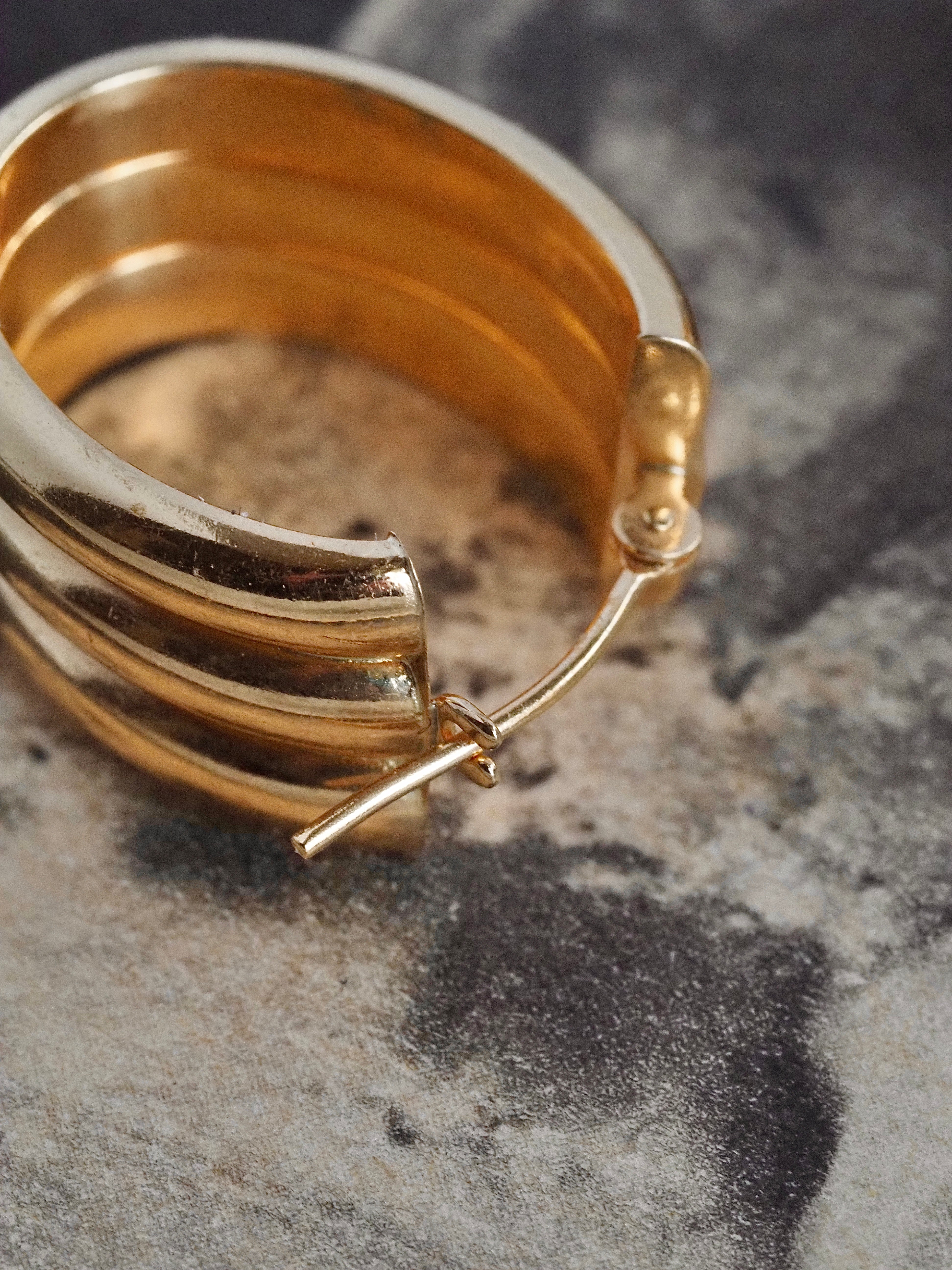 Vintage Italian 18k Gold Triple Hoops