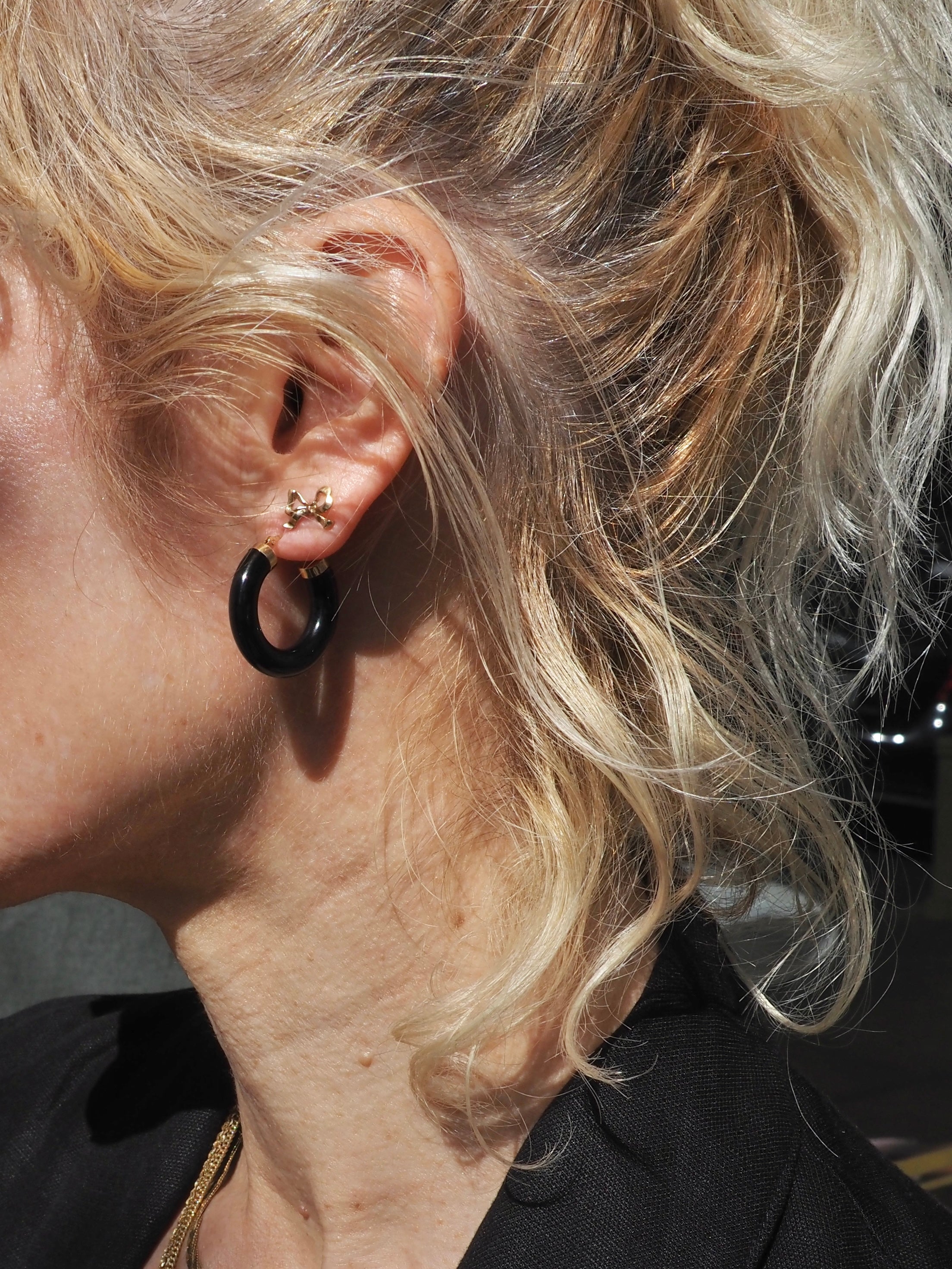 Vintage Onyx 14k Gold Hoops