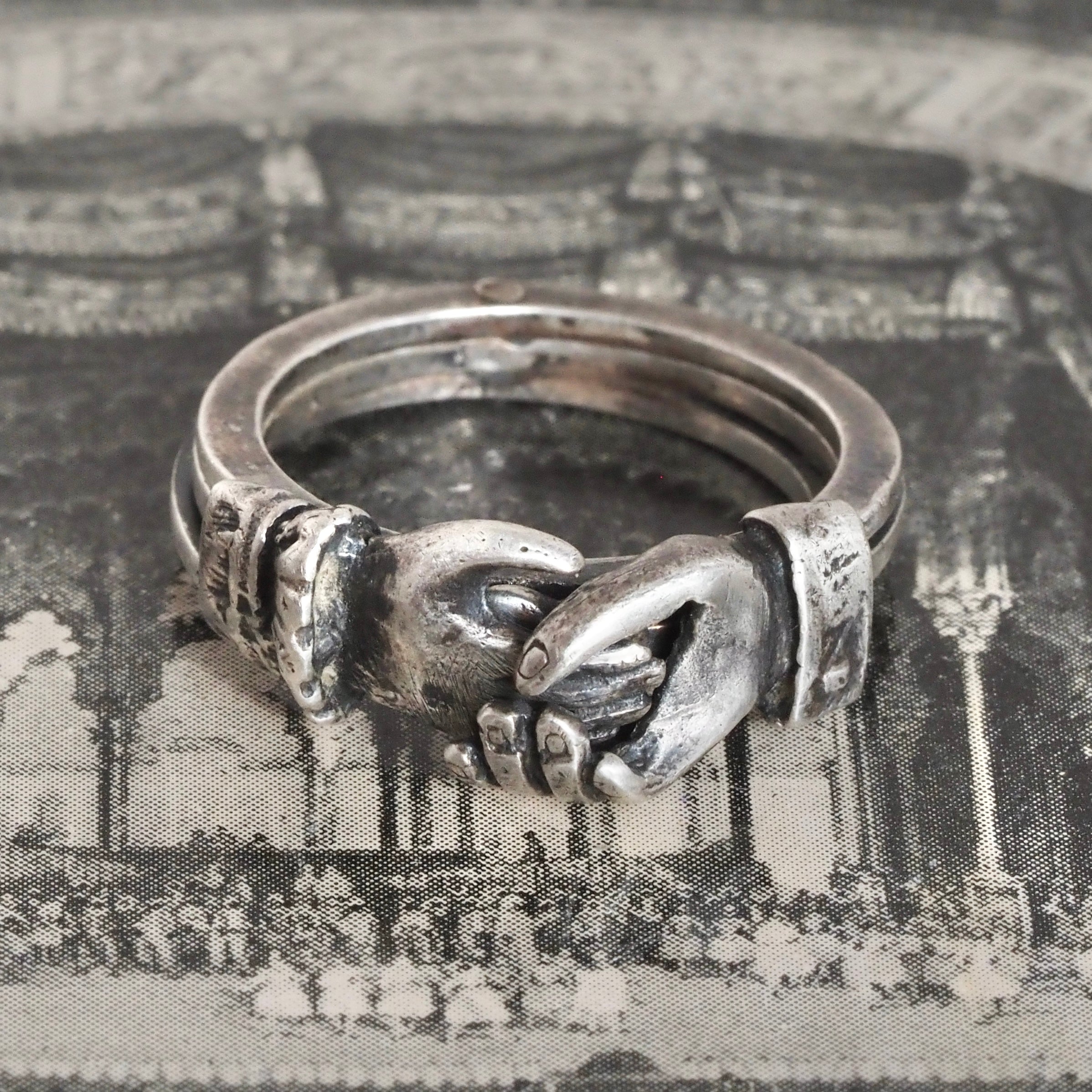 Antique Sterling Silver Fede Ring