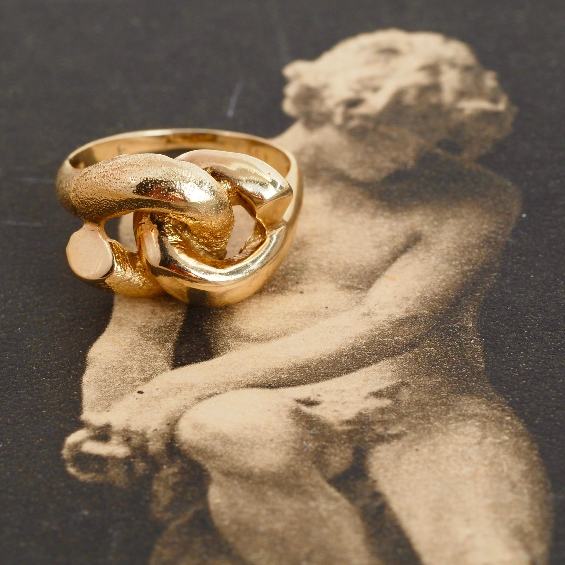 Vintage Chunky Knot 14k Gold Ring