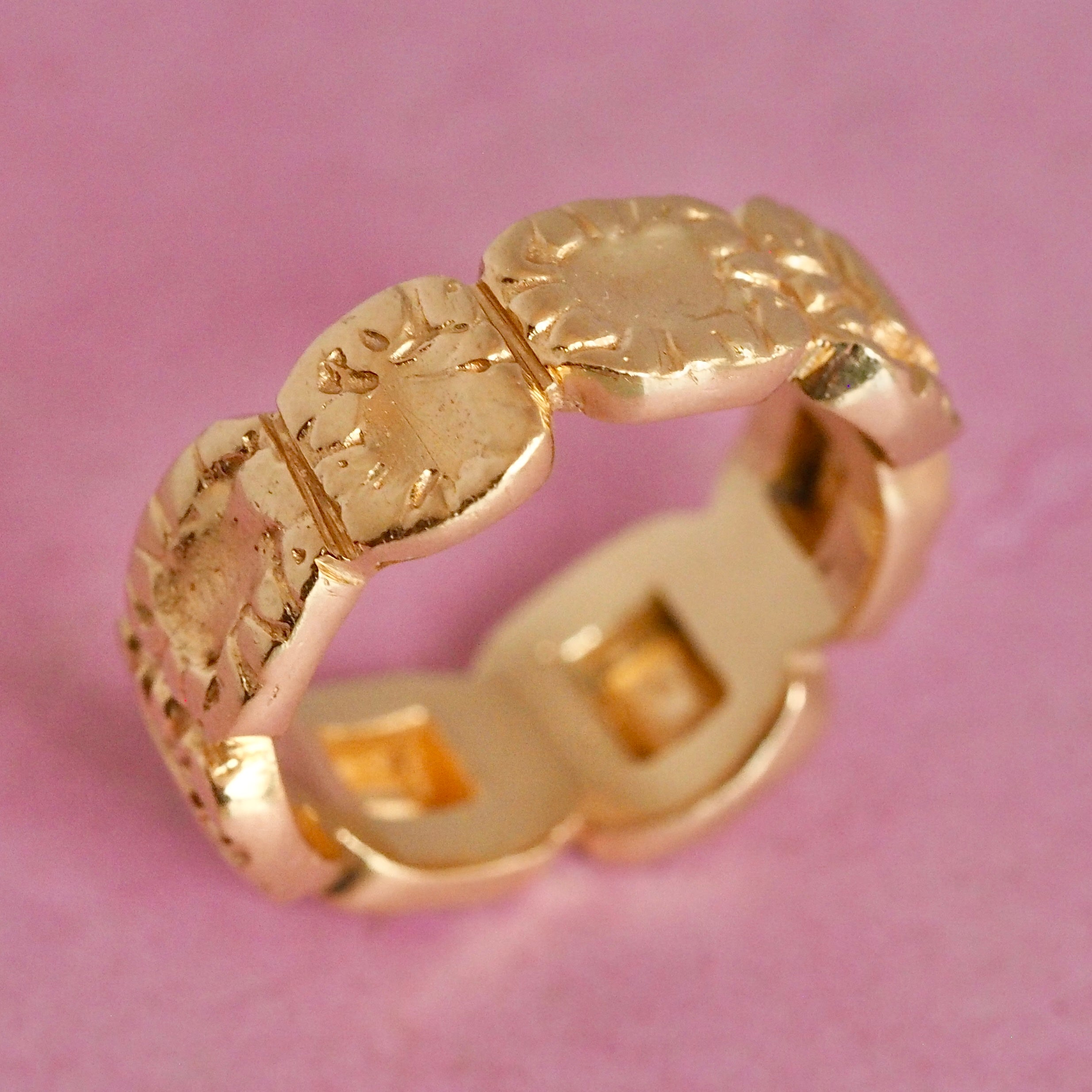 Vintage Artisan 18k Gold Thick Paneled Band