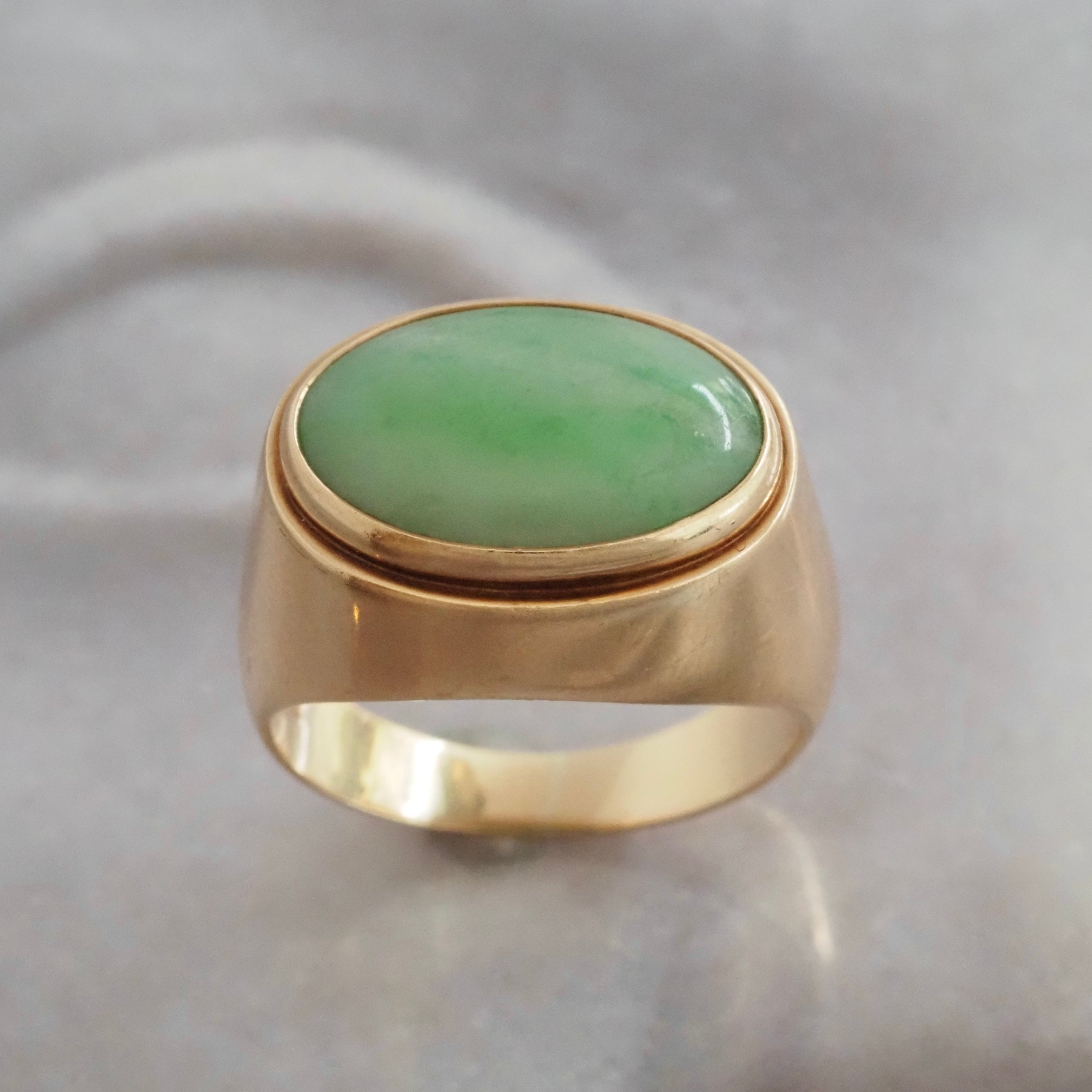 Vintage Mid Century 14k Gold Jadeite Bezel Set Ring