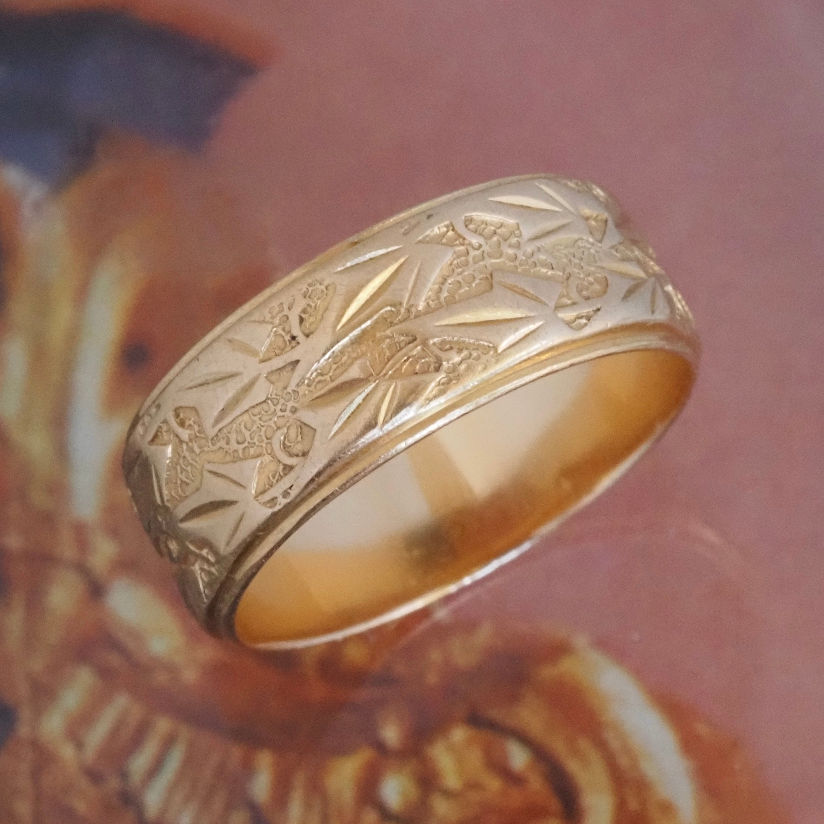 Antique French 18k Gold Ivy Band