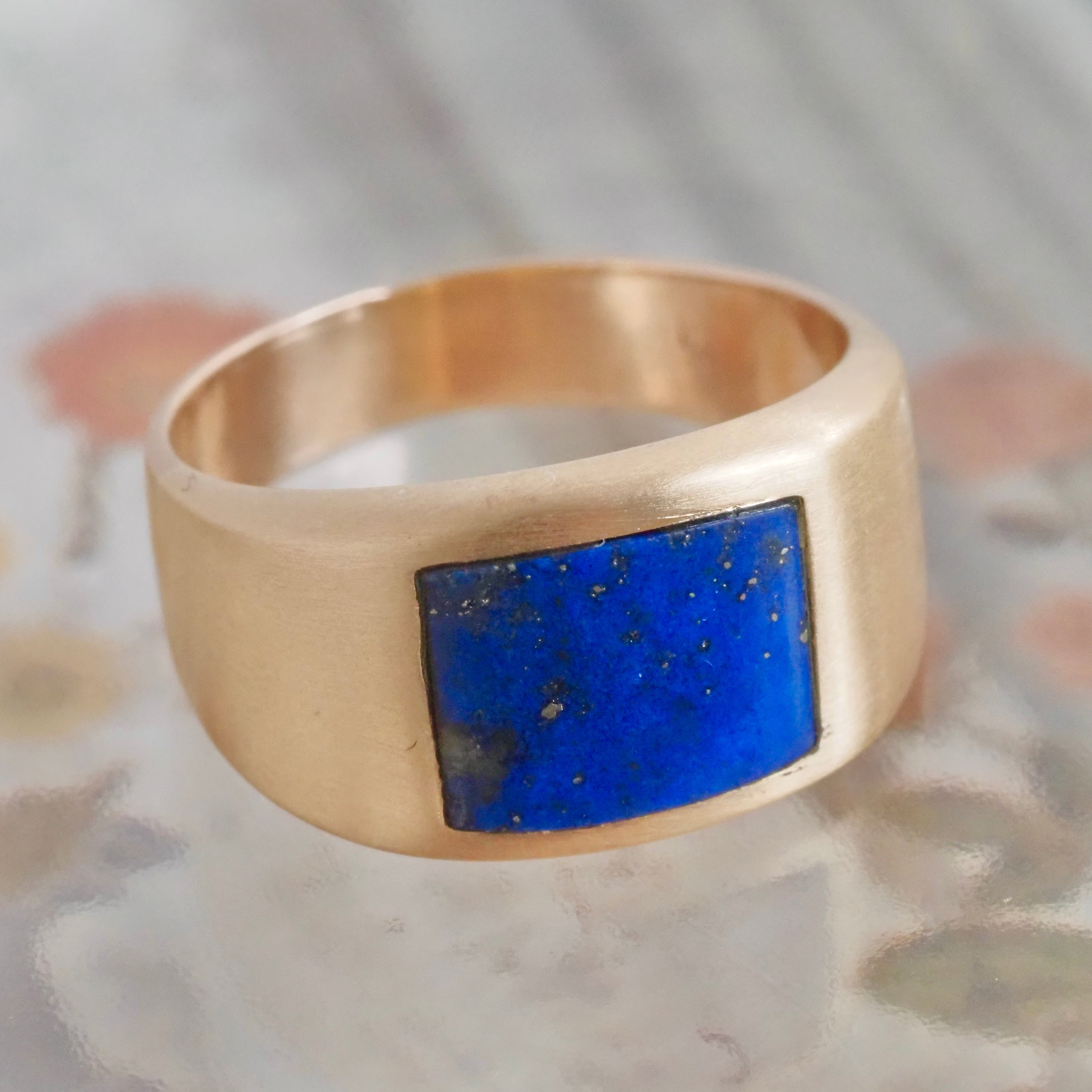Vintage Inlaid Lapis Brushed 14k Gold Ring