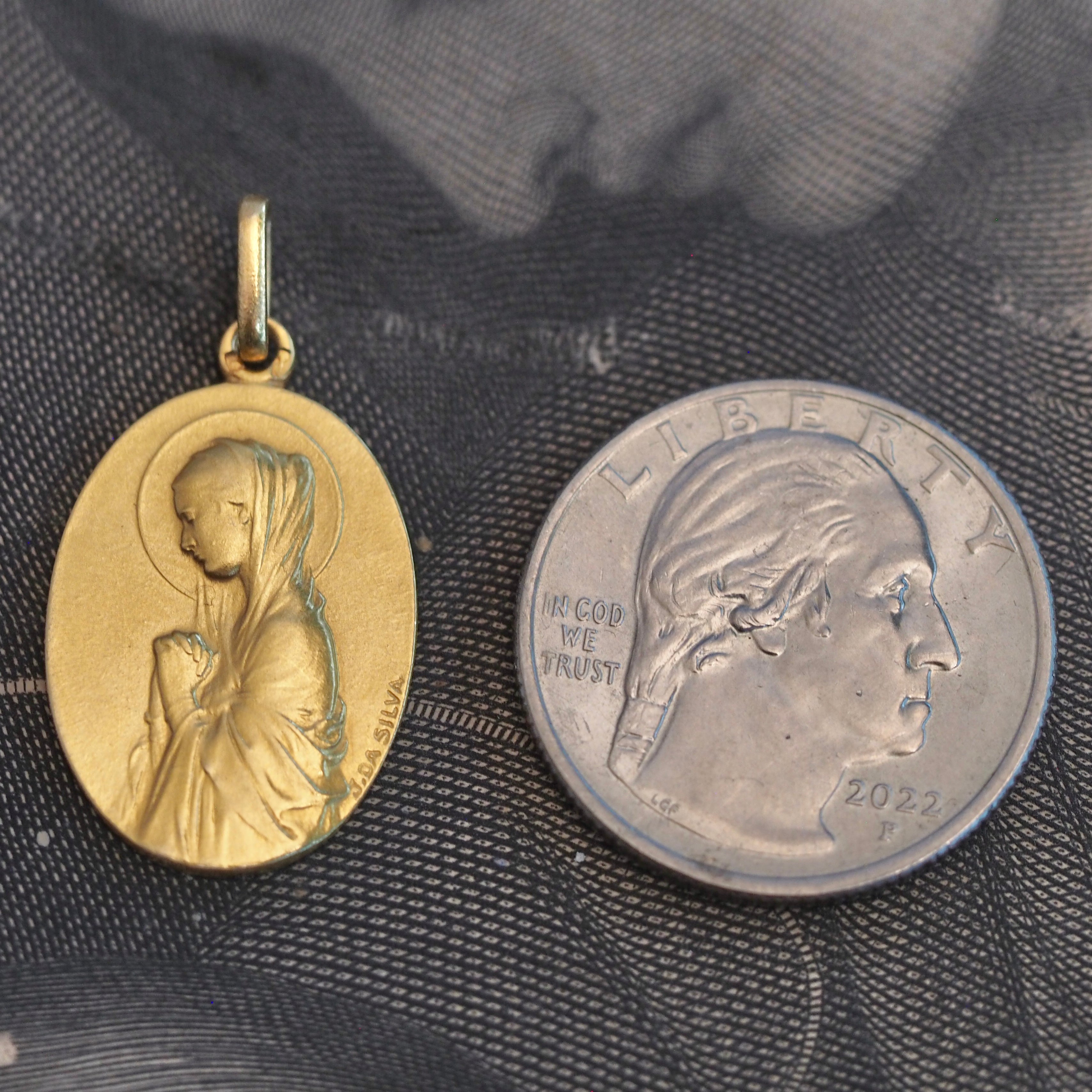 Vintage Portuguese 19k Gold Mary & Flowers Pendant