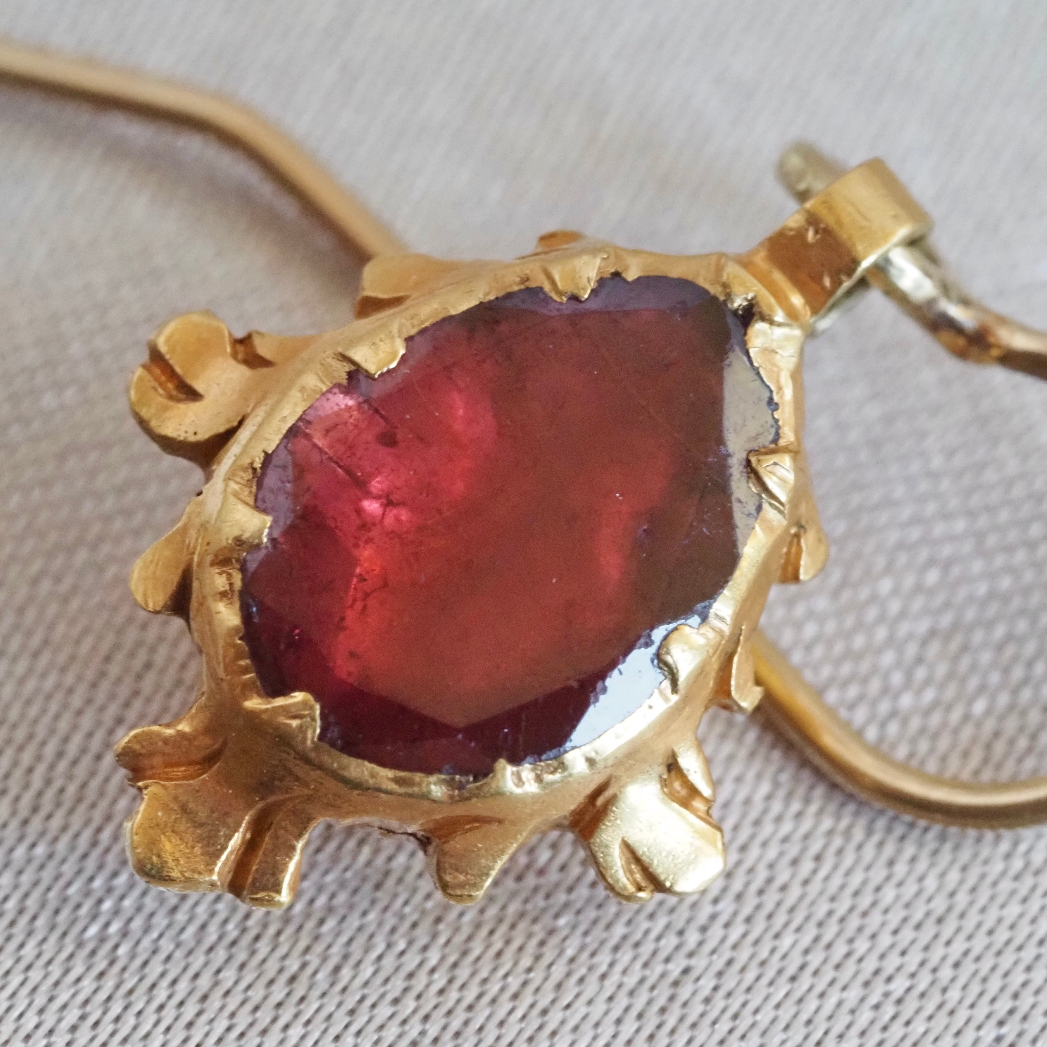 Antique Georgian 15k Gold Foil Backed Garnet Earrings